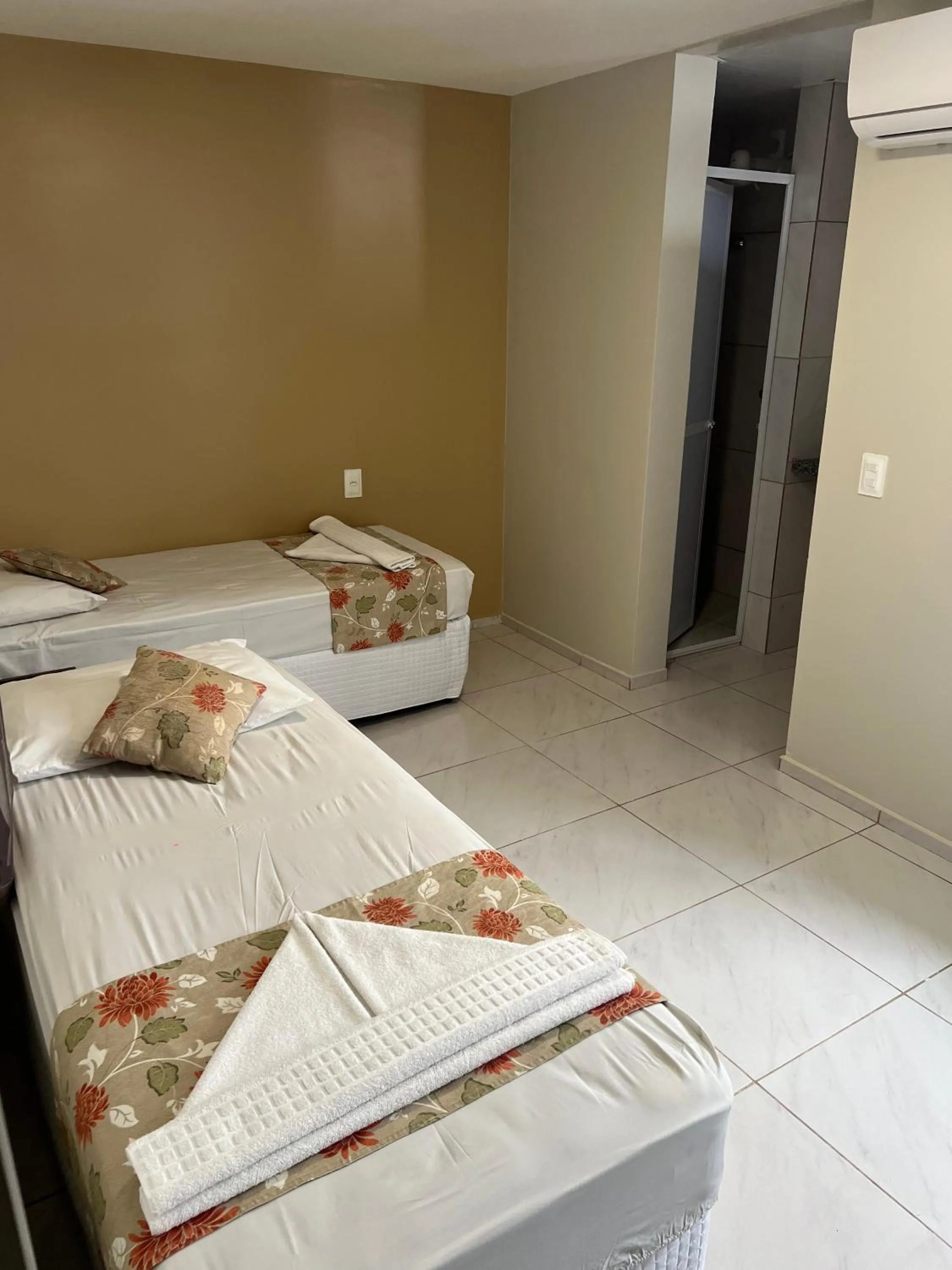 Photo of the whole room, Bed in Iracema Mar Hotel