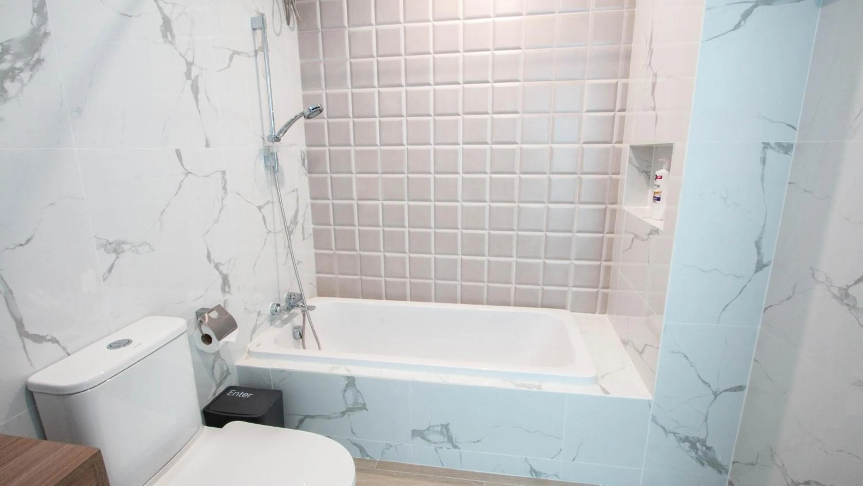 Bathroom in Airee Premier Residence