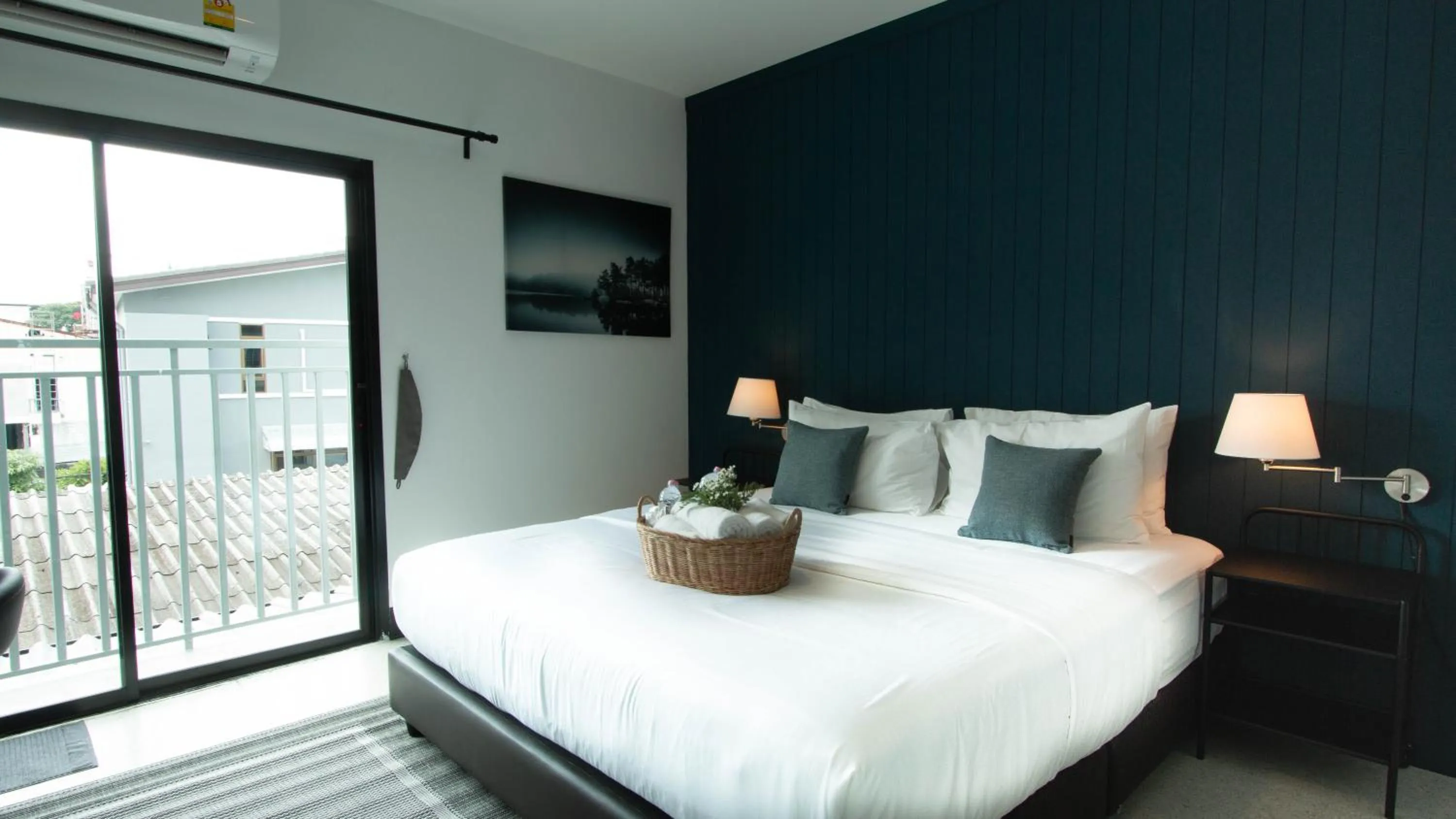 Photo of the whole room, Bed in Airee Premier Residence