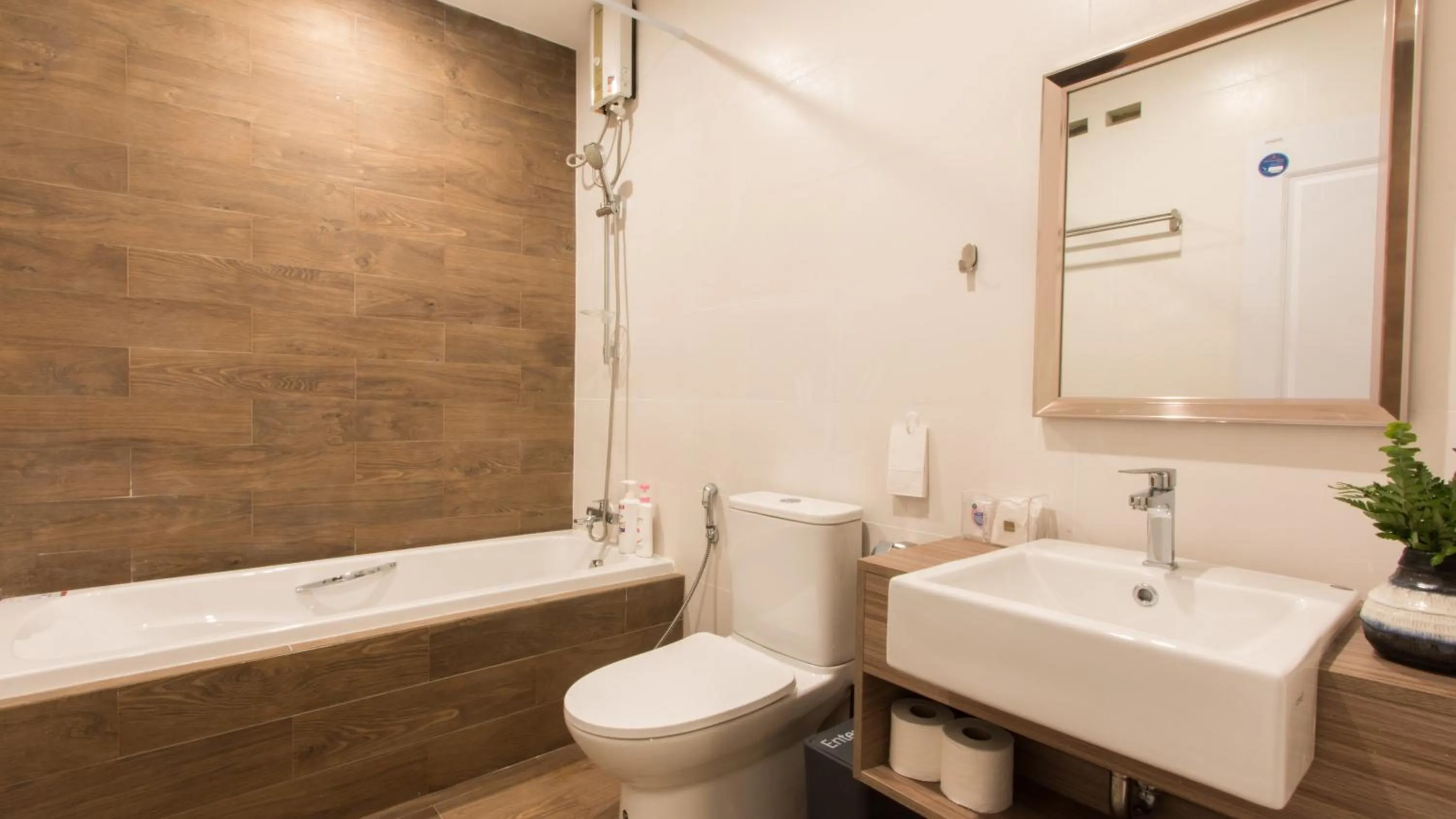 Shower in Airee Premier Residence