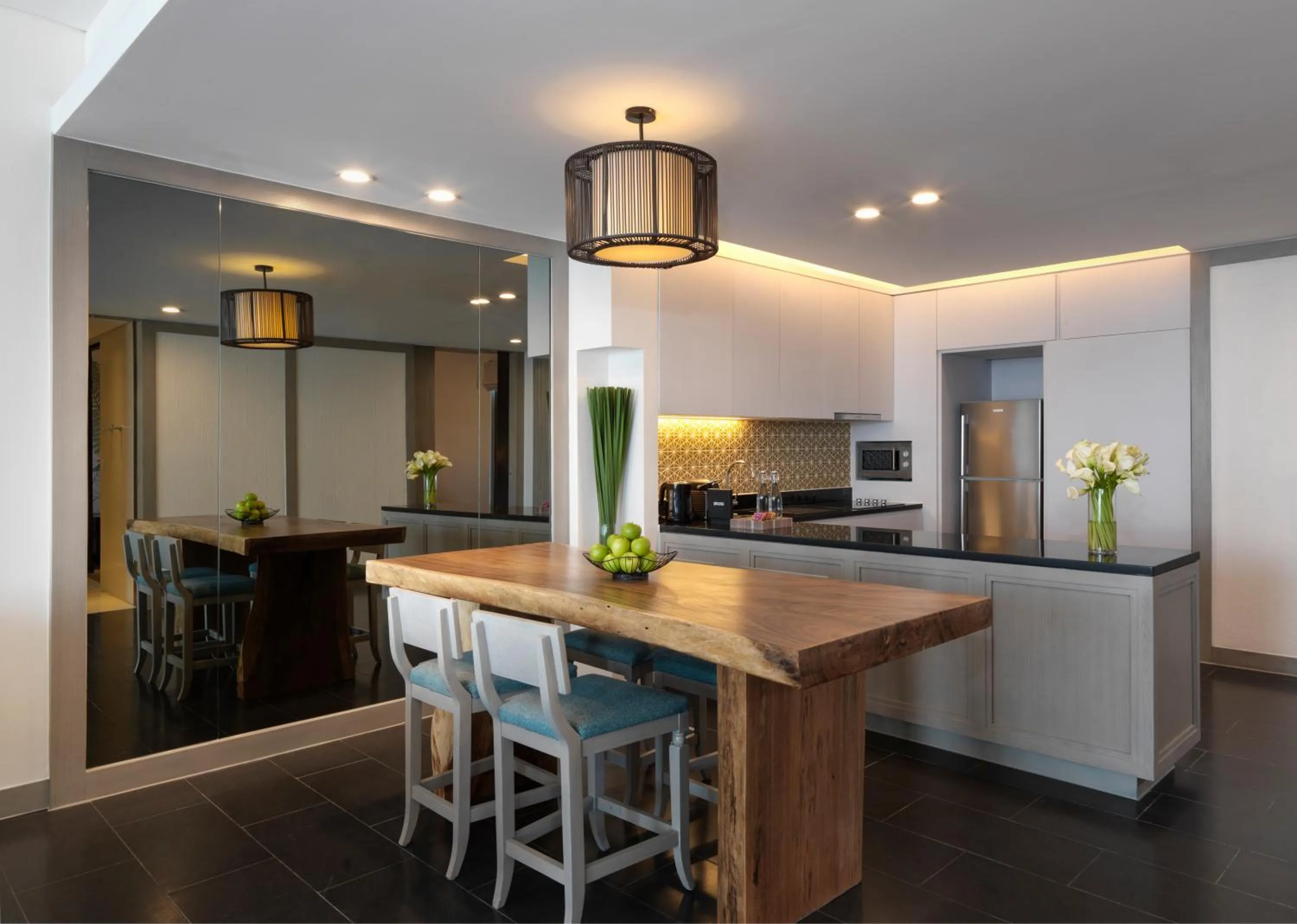 Kitchen or kitchenette in Avani Plus Mai Khao Phuket Suites