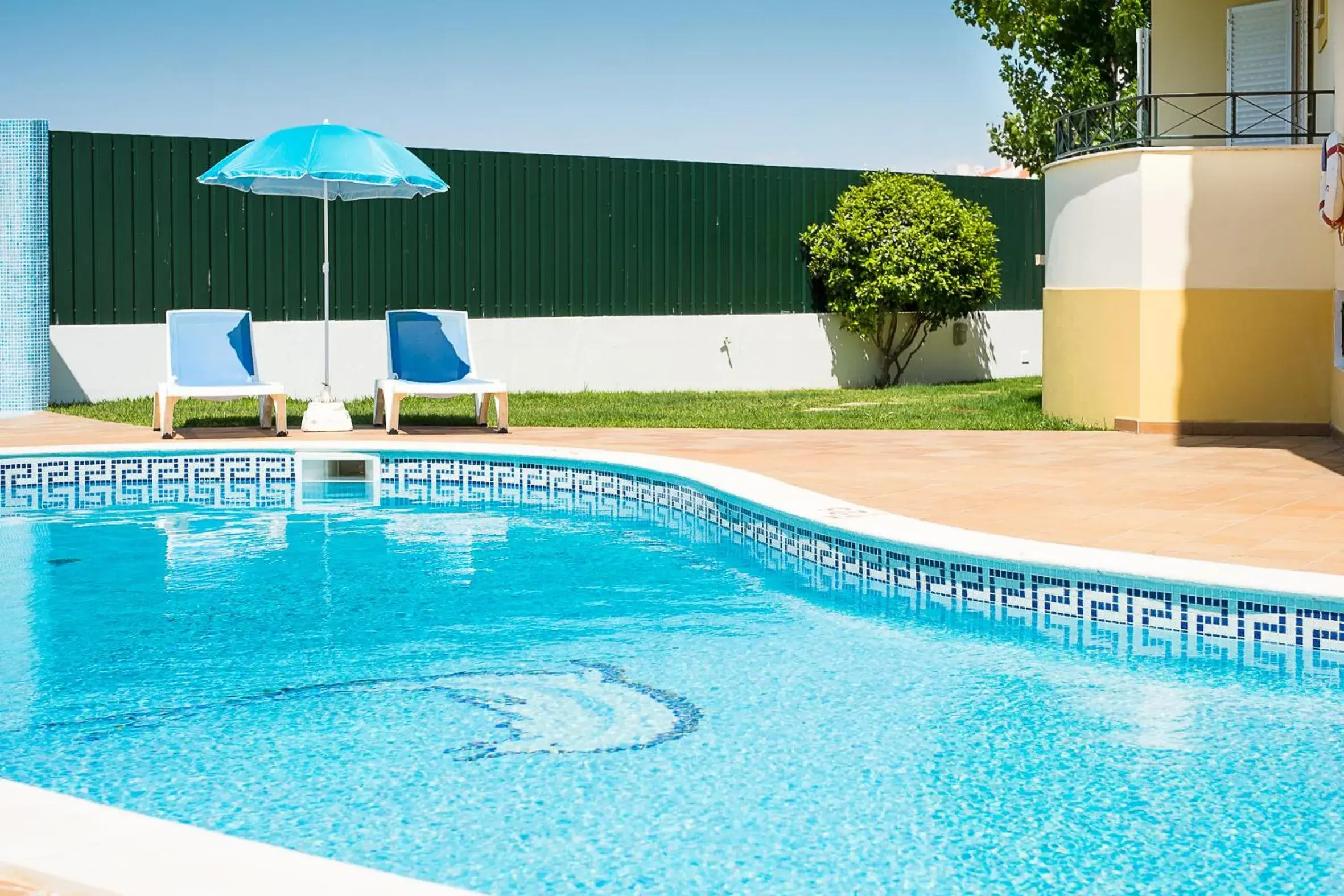 Pool view in Apartamentos Benvindo by Umbral Pool view in Apartamentos Benvindo by Umbral