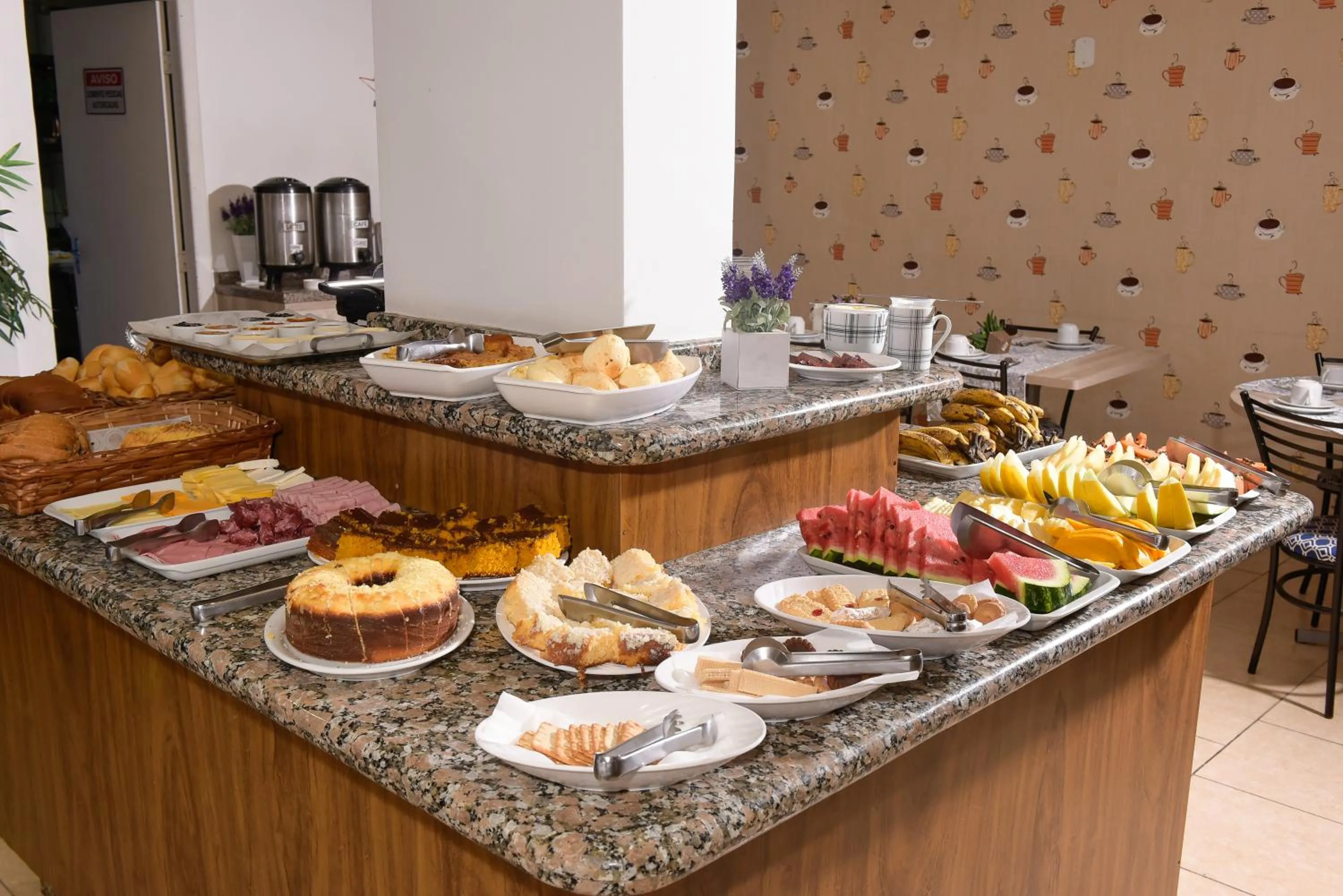 Buffet breakfast in Hotel Plaza Cascavel