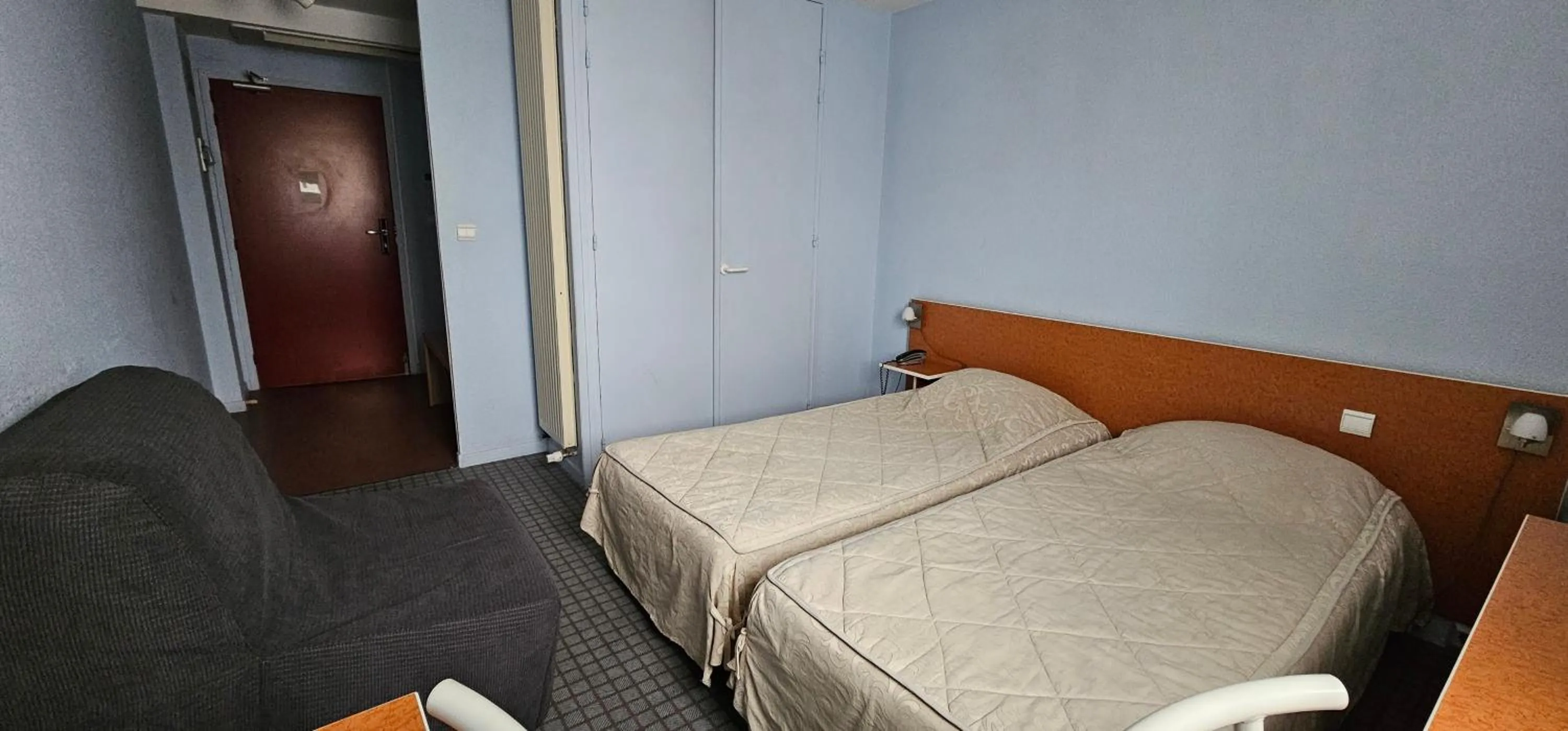 Bed in Hotel Lyon Sud, Pierre Benite, St Genis Laval