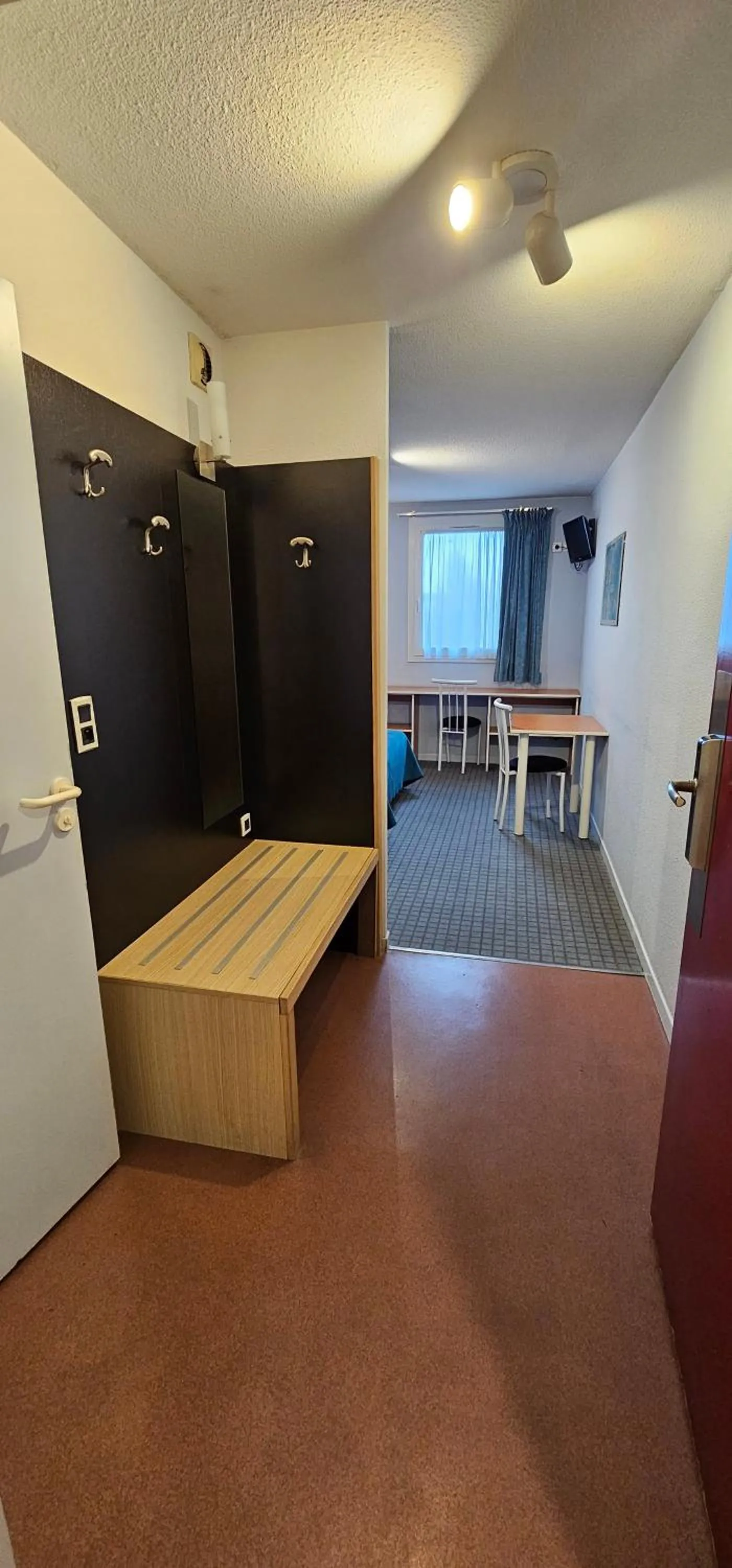 Bedroom in Hotel Lyon Sud, Pierre Benite, St Genis Laval