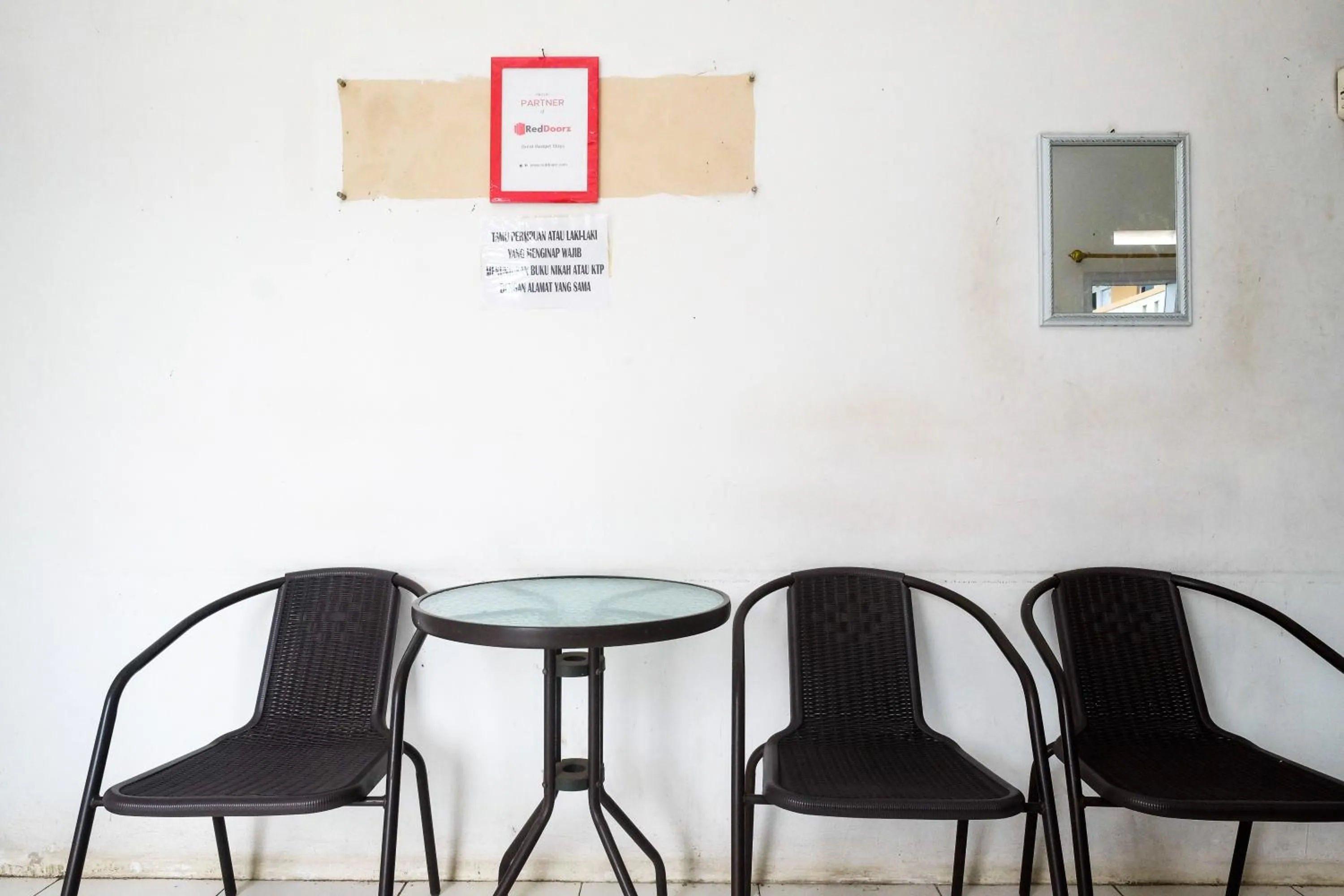 Property building in RedDoorz at Putri Syariah Brebes