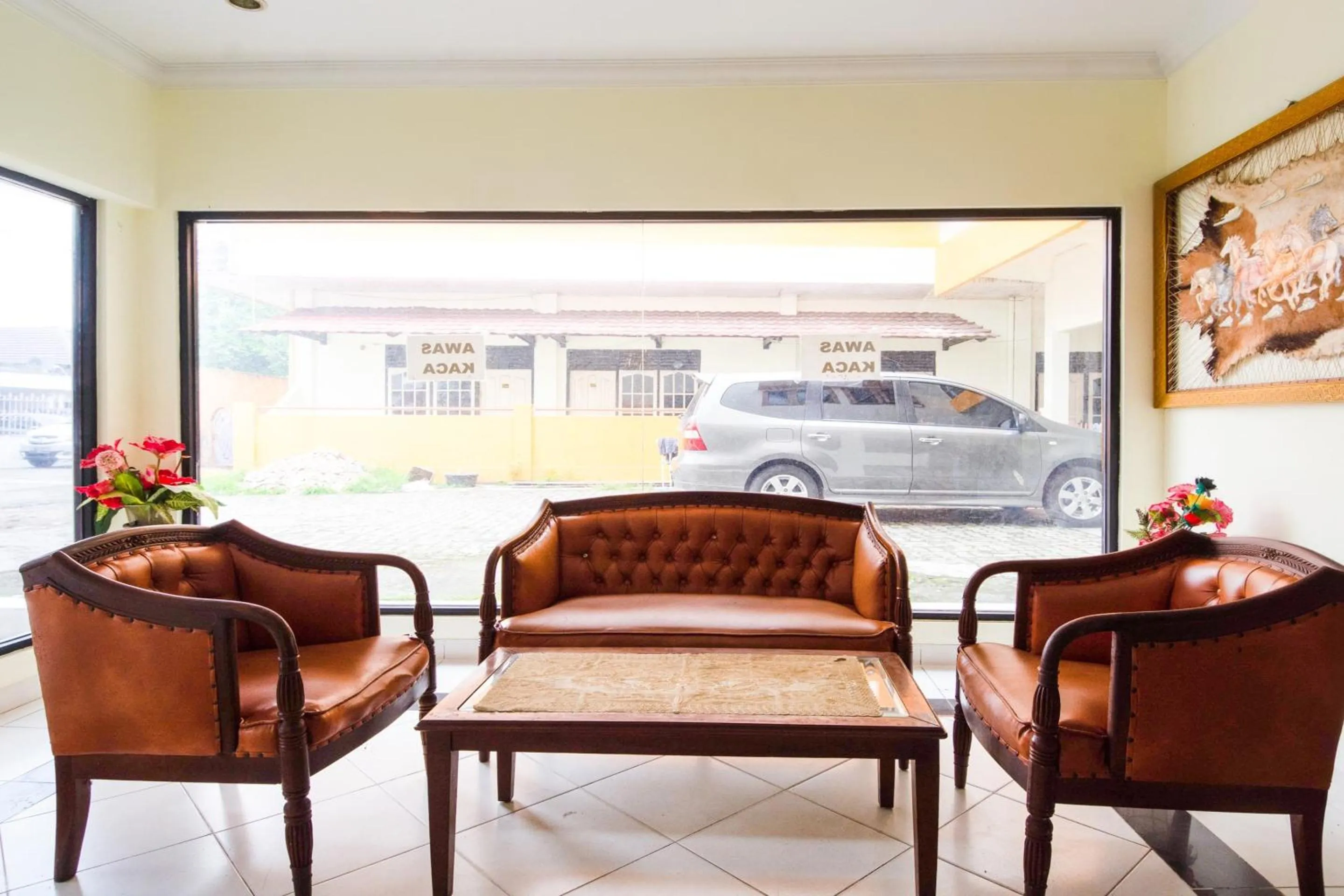 Lobby or reception in OYO 2025 Wisma Musdalifa