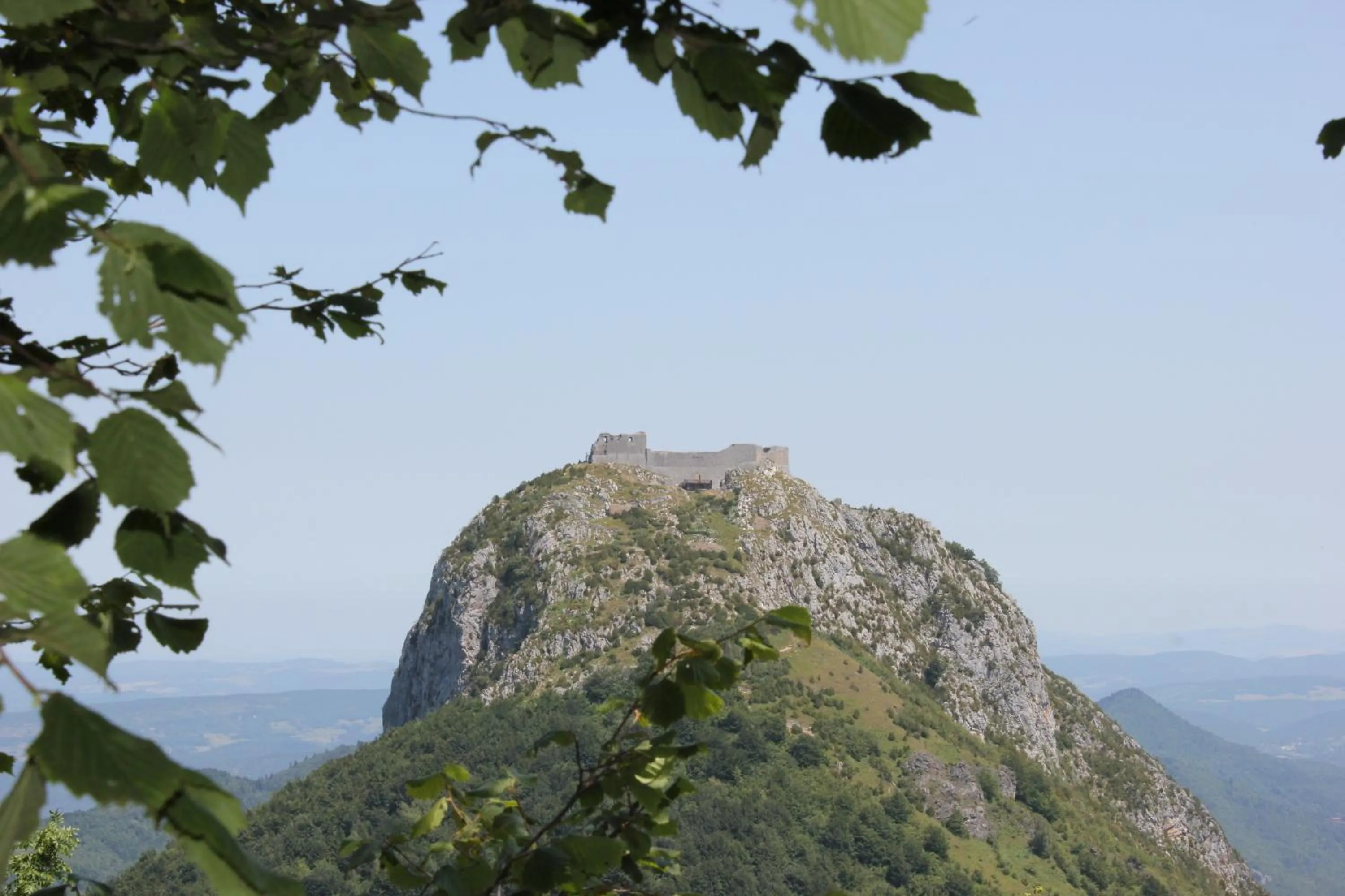Nearby landmark in Hôtel De France