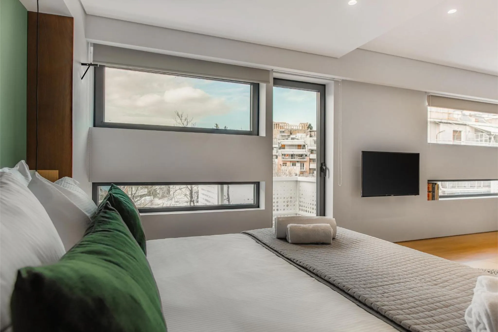 Photo of the whole room, Bed in Urban Stripes Athens