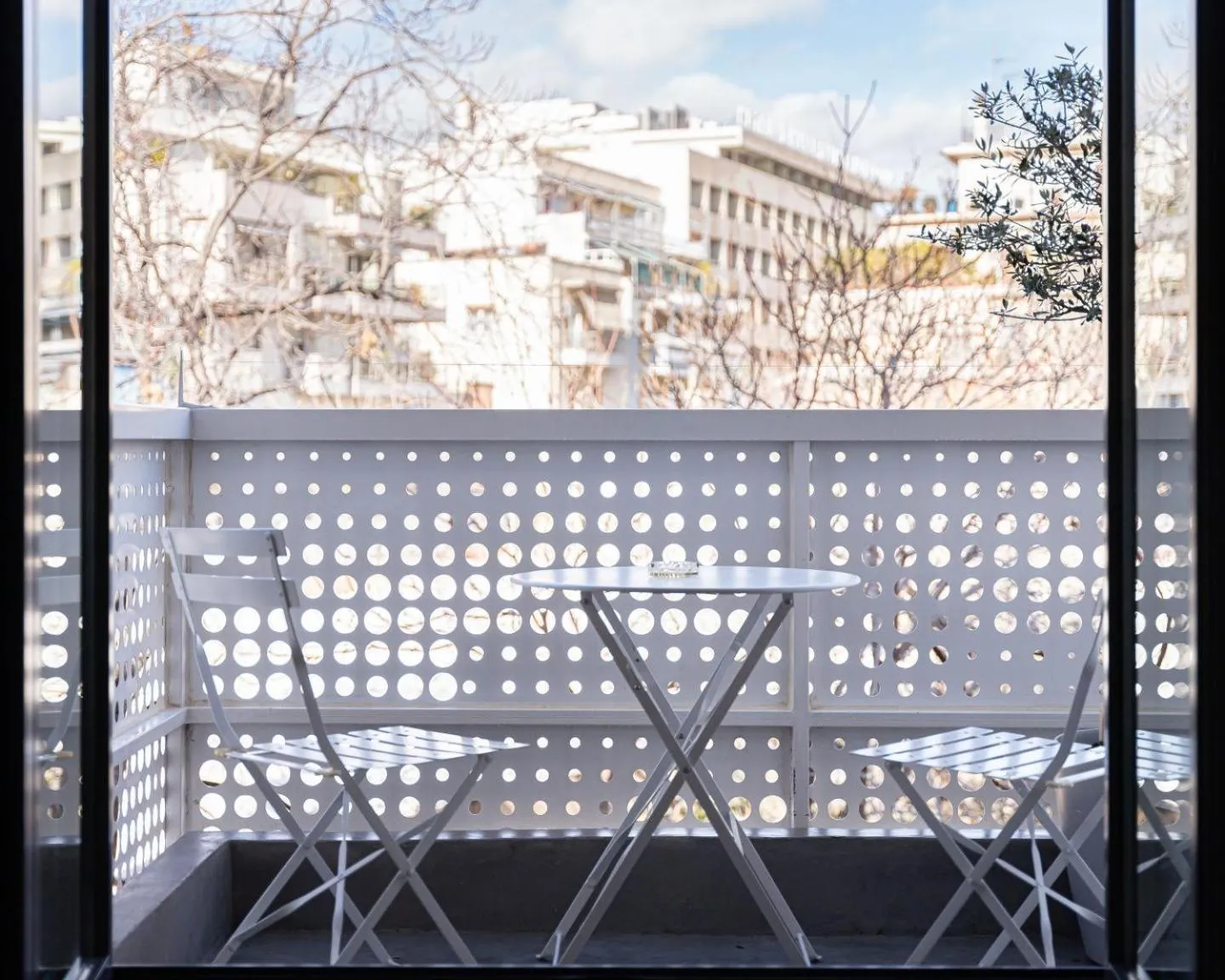 Patio in Urban Stripes Athens