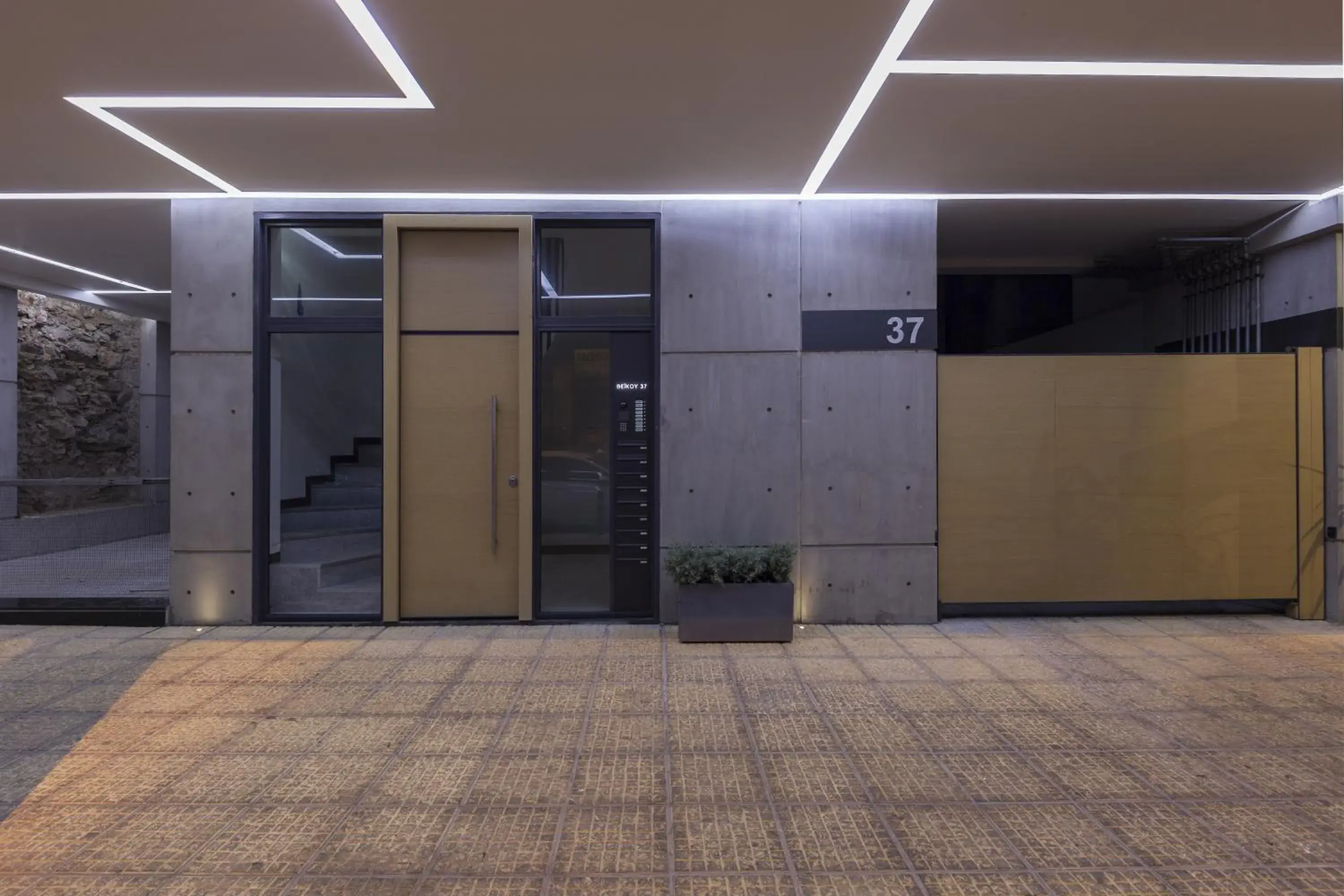 Facade/entrance in Urban Stripes Athens Facade/entrance in Urban Stripes Athens