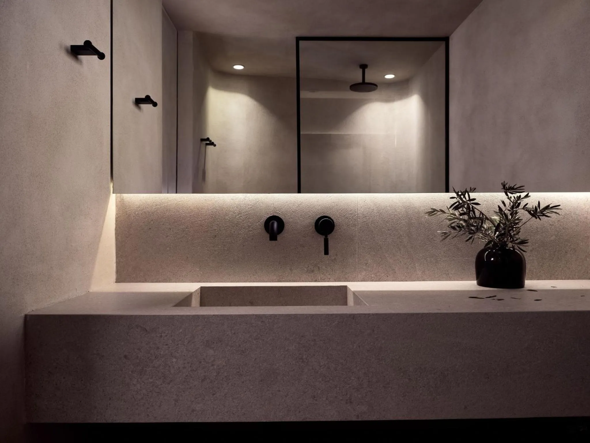 Bathroom in Urban Stripes Athens