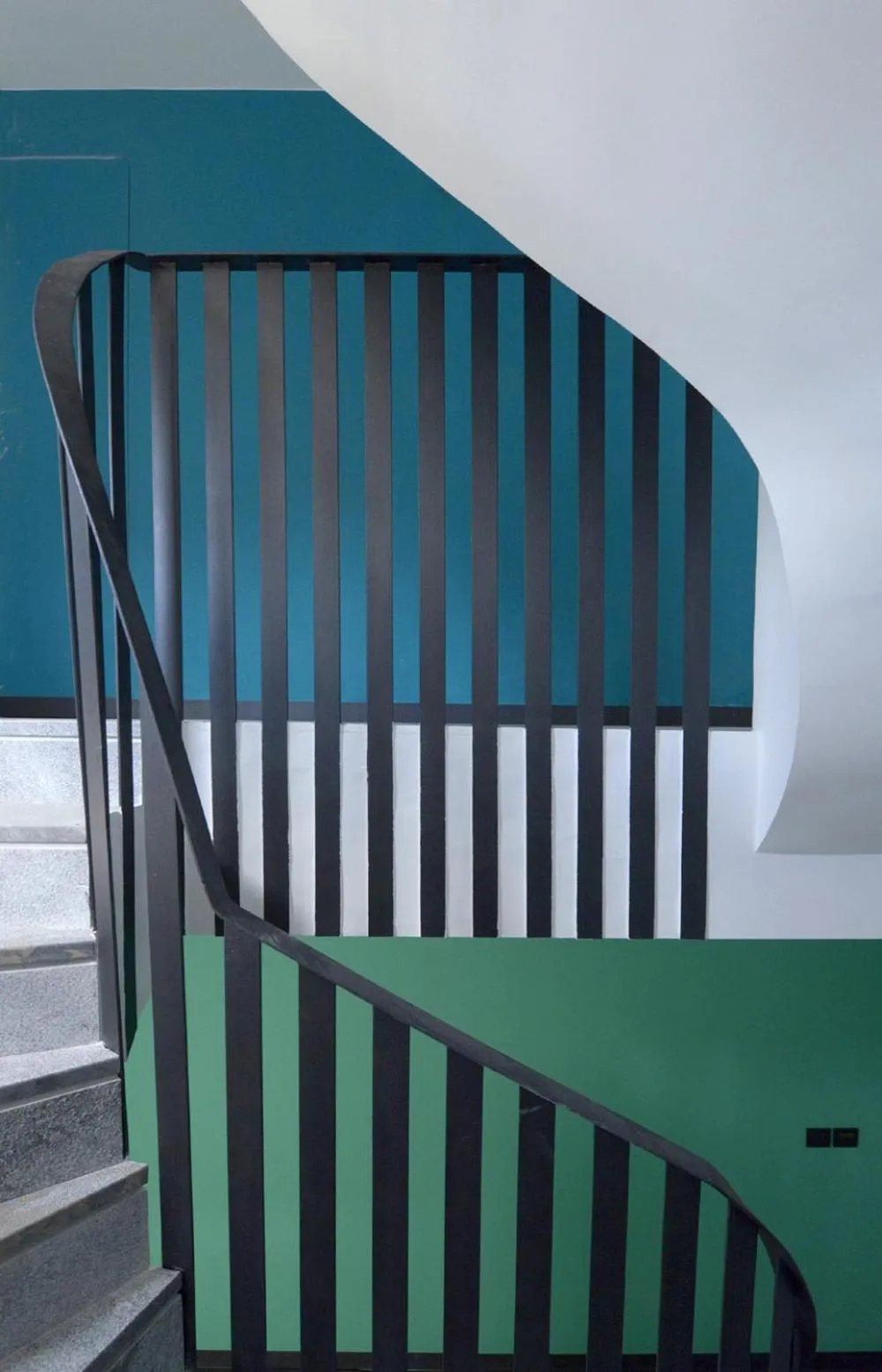 Decorative detail, Bed in Urban Stripes Athens