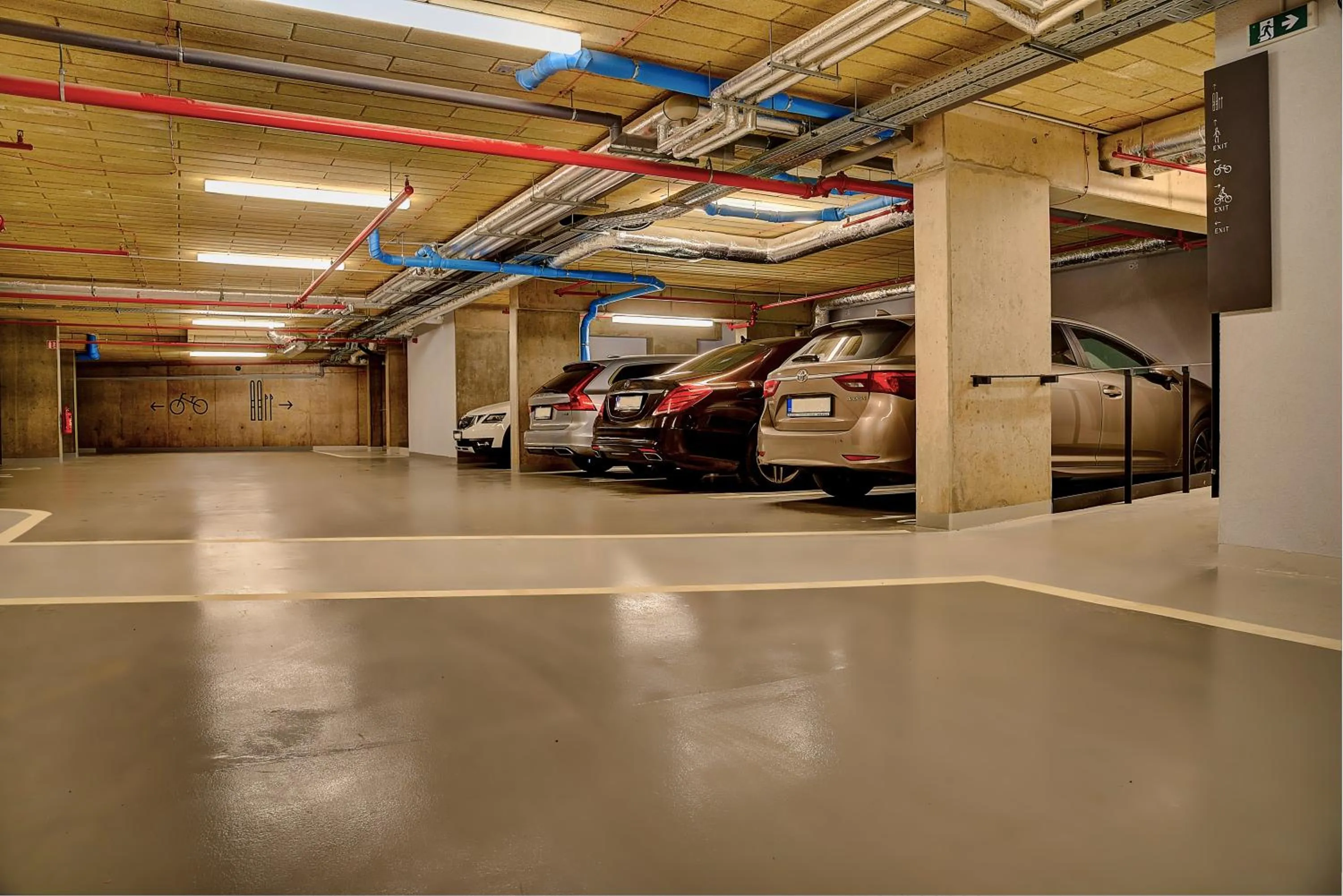 Area and facilities in Grand Hotel Hradec