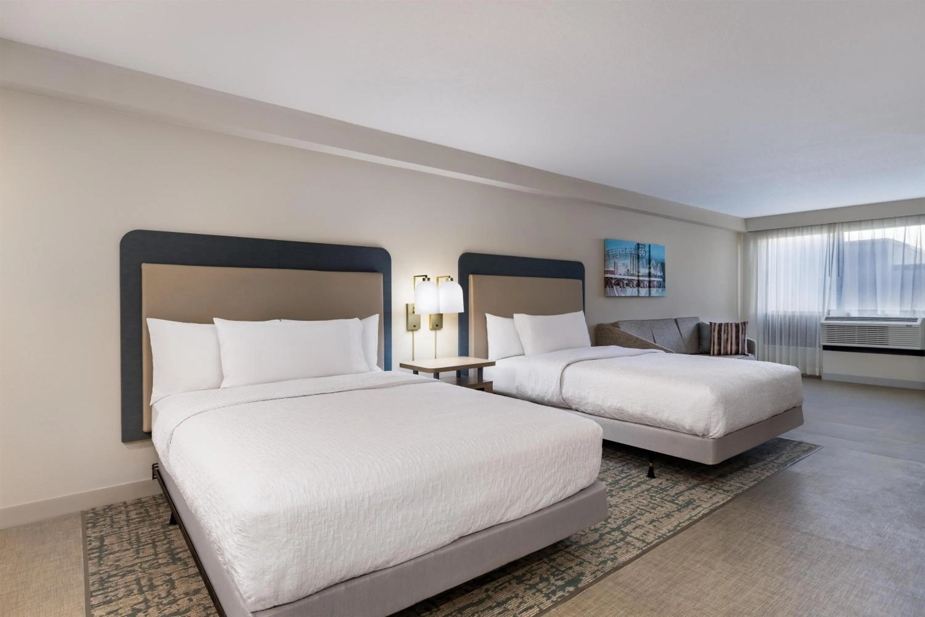 Bed in Homewood Suites by Hilton Tulsa South Medical District