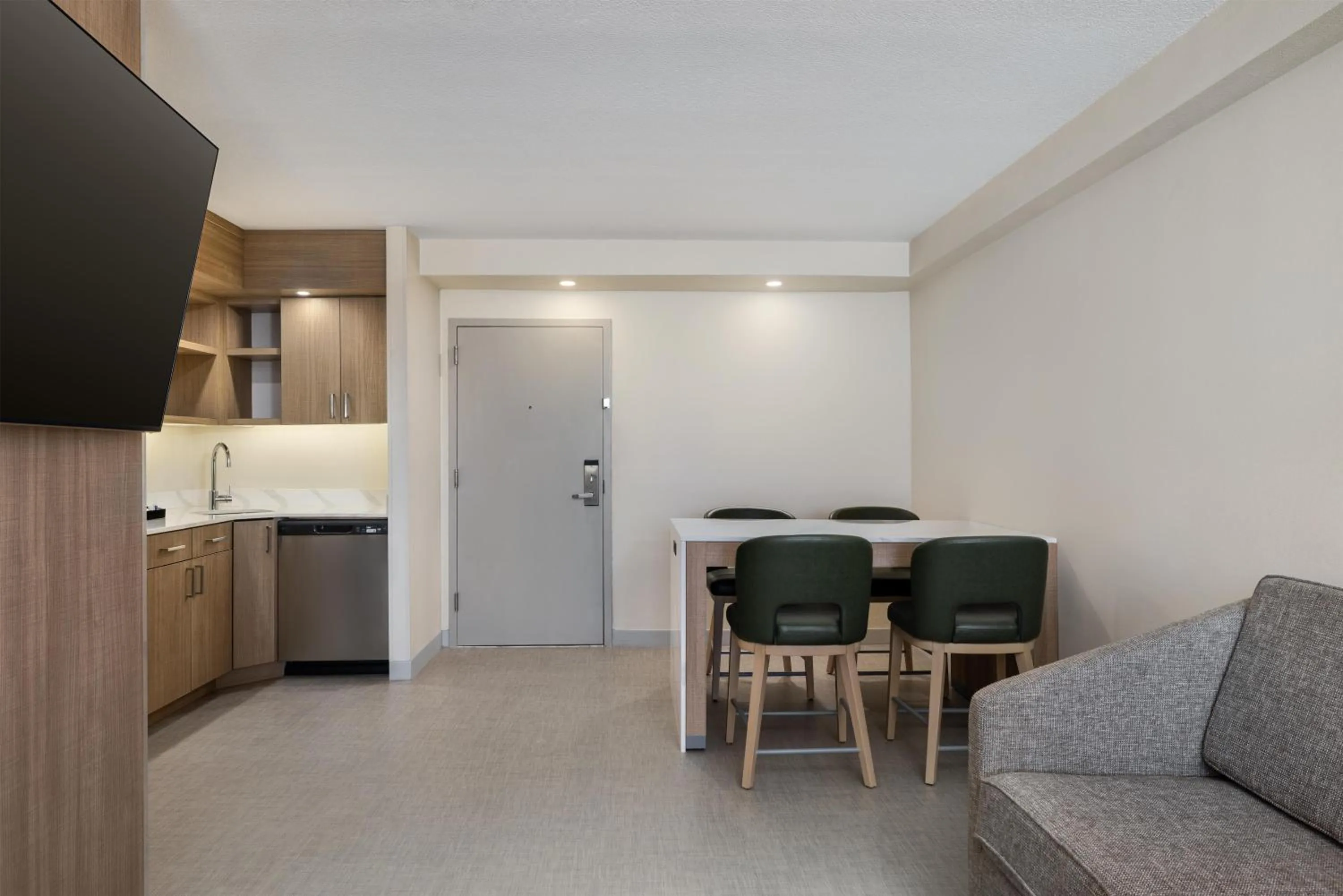 Kitchen or kitchenette in Homewood Suites by Hilton Tulsa South Medical District