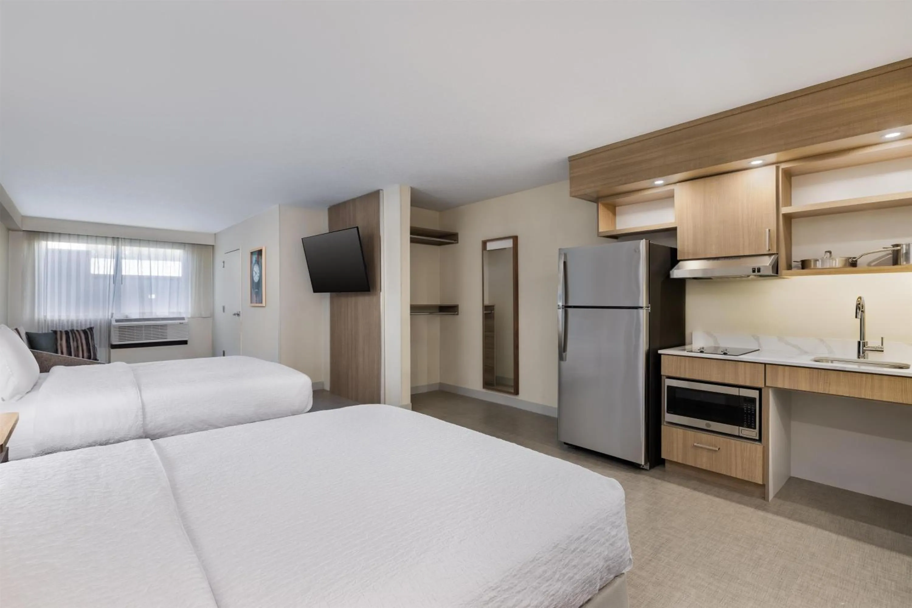Kitchen or kitchenette, Bed in Homewood Suites by Hilton Tulsa South Medical District