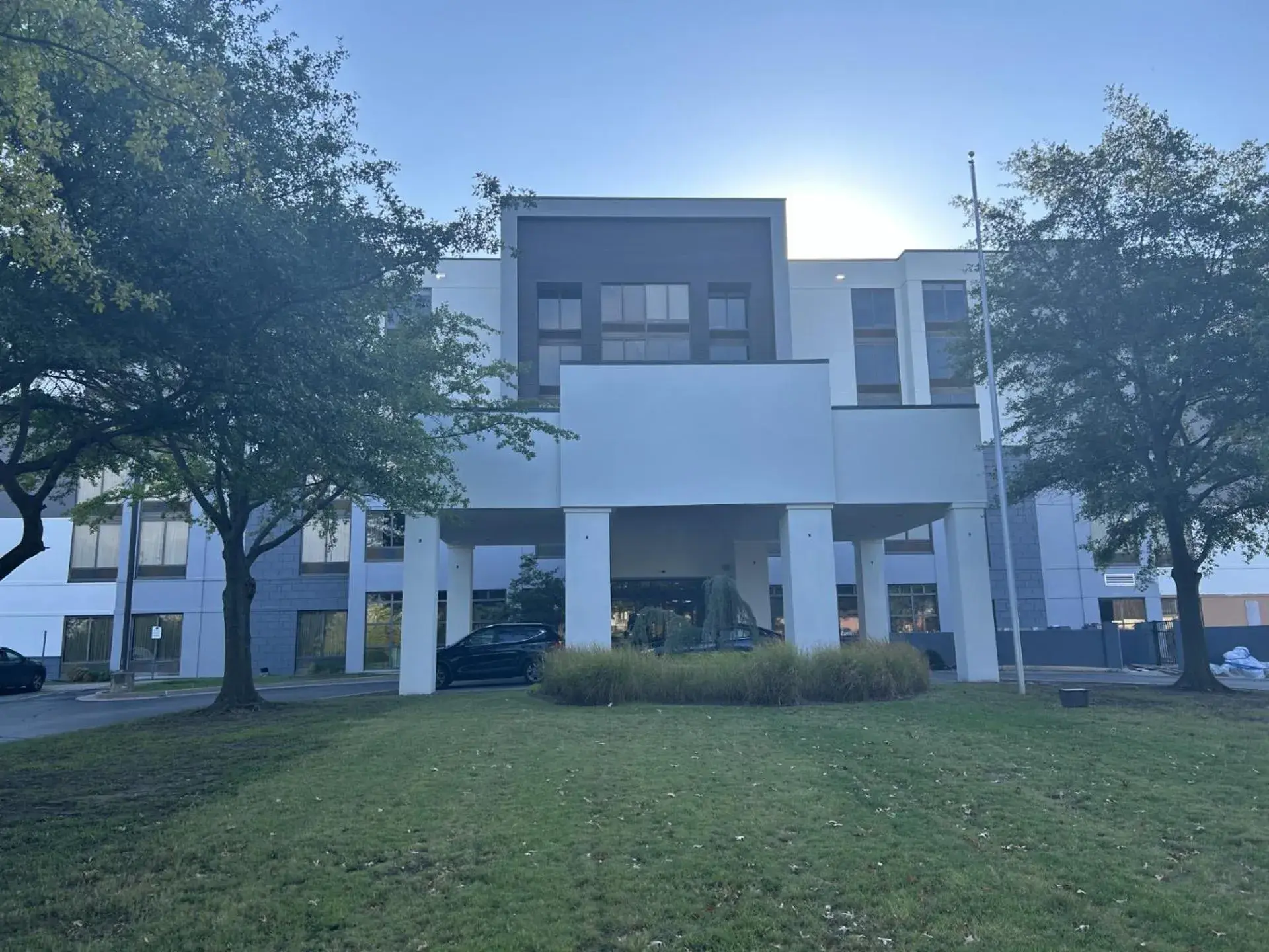 Property building in Homewood Suites by Hilton Tulsa South Medical District Property building in Homewood Suites by Hilton Tulsa South Medical District