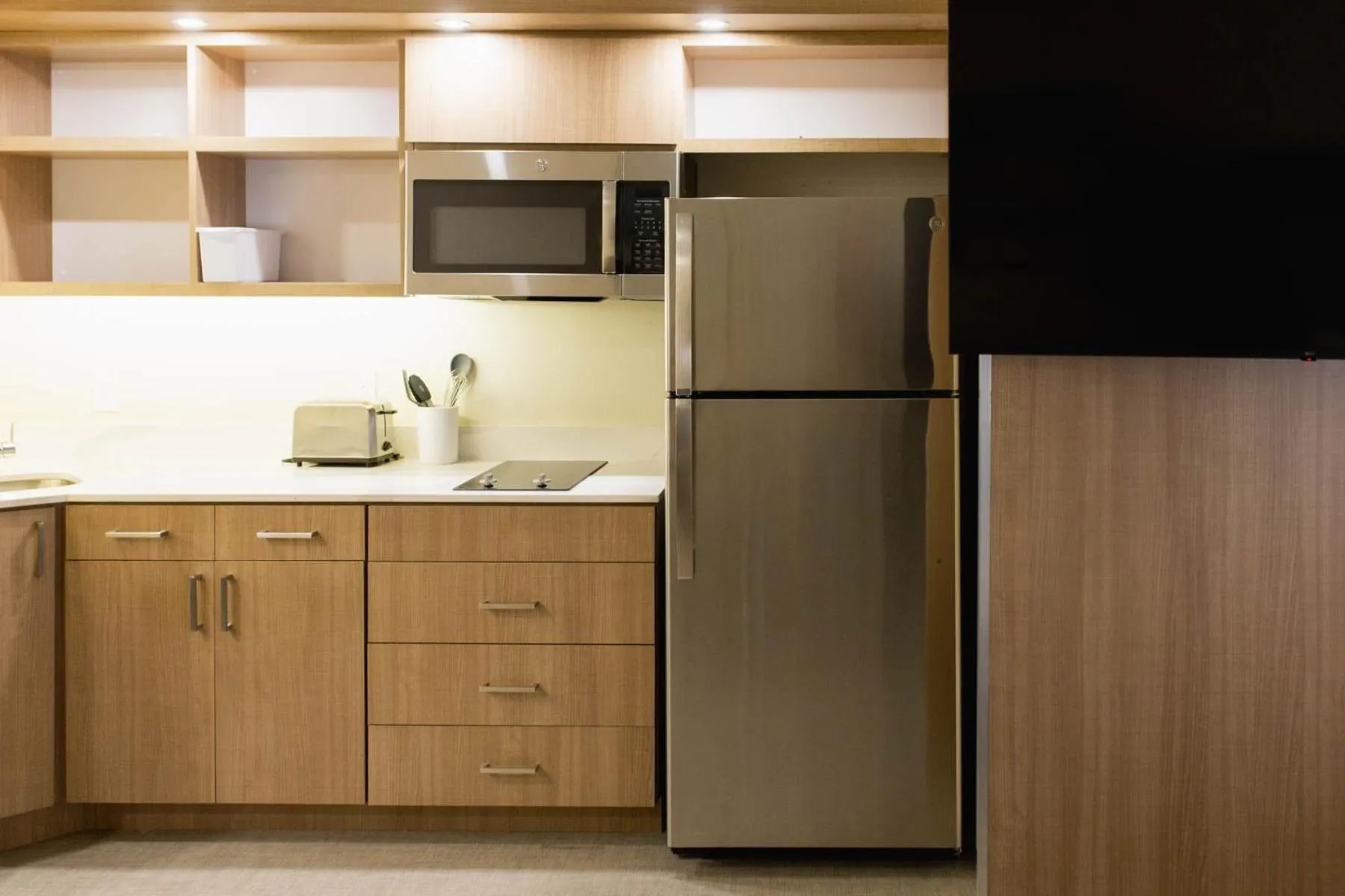 Kitchen or kitchenette in Homewood Suites by Hilton Tulsa South Medical District