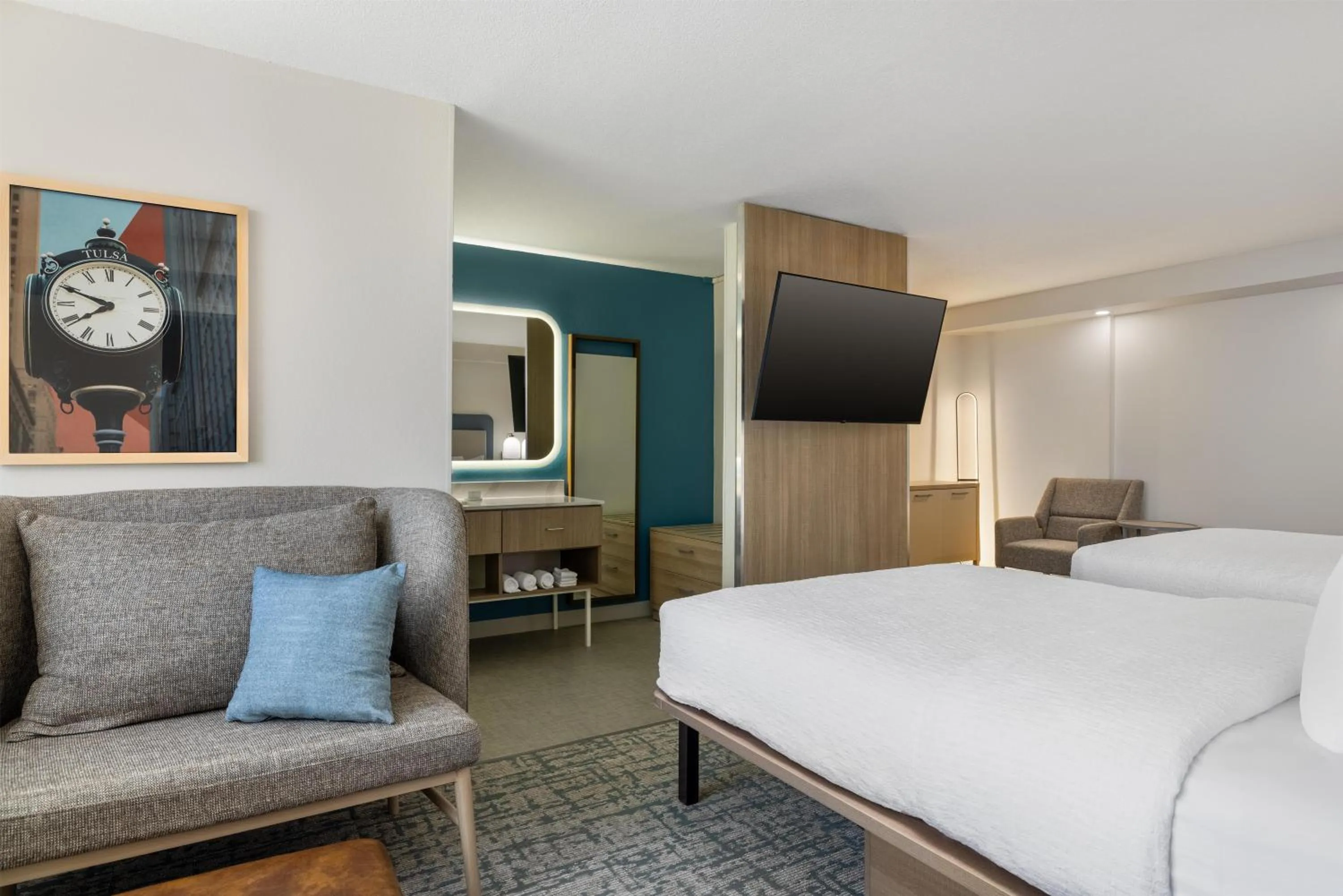 Bed in Homewood Suites by Hilton Tulsa South Medical District