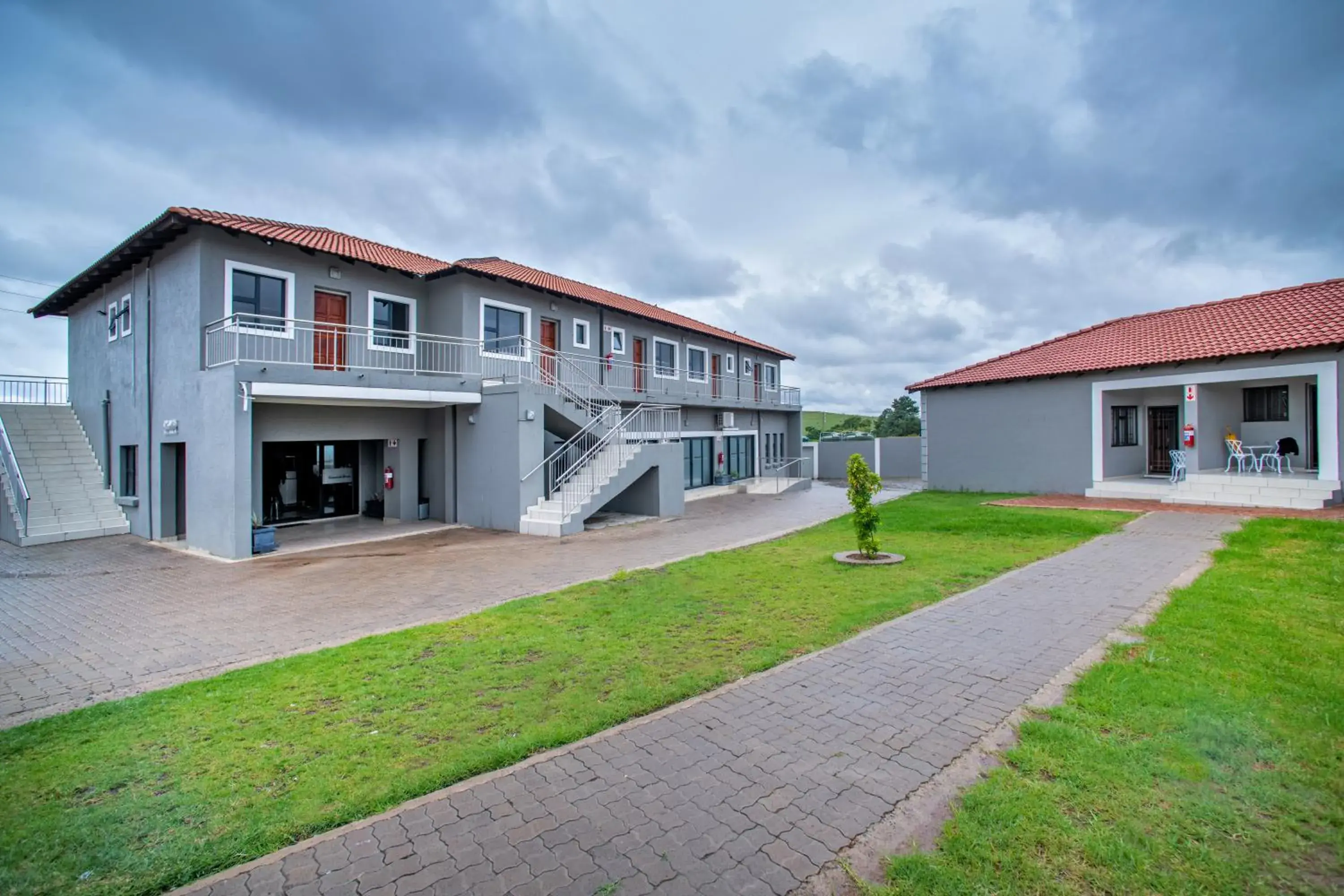 Khayalami Hotel - Emalahleni Khayalami Hotel - Emalahleni