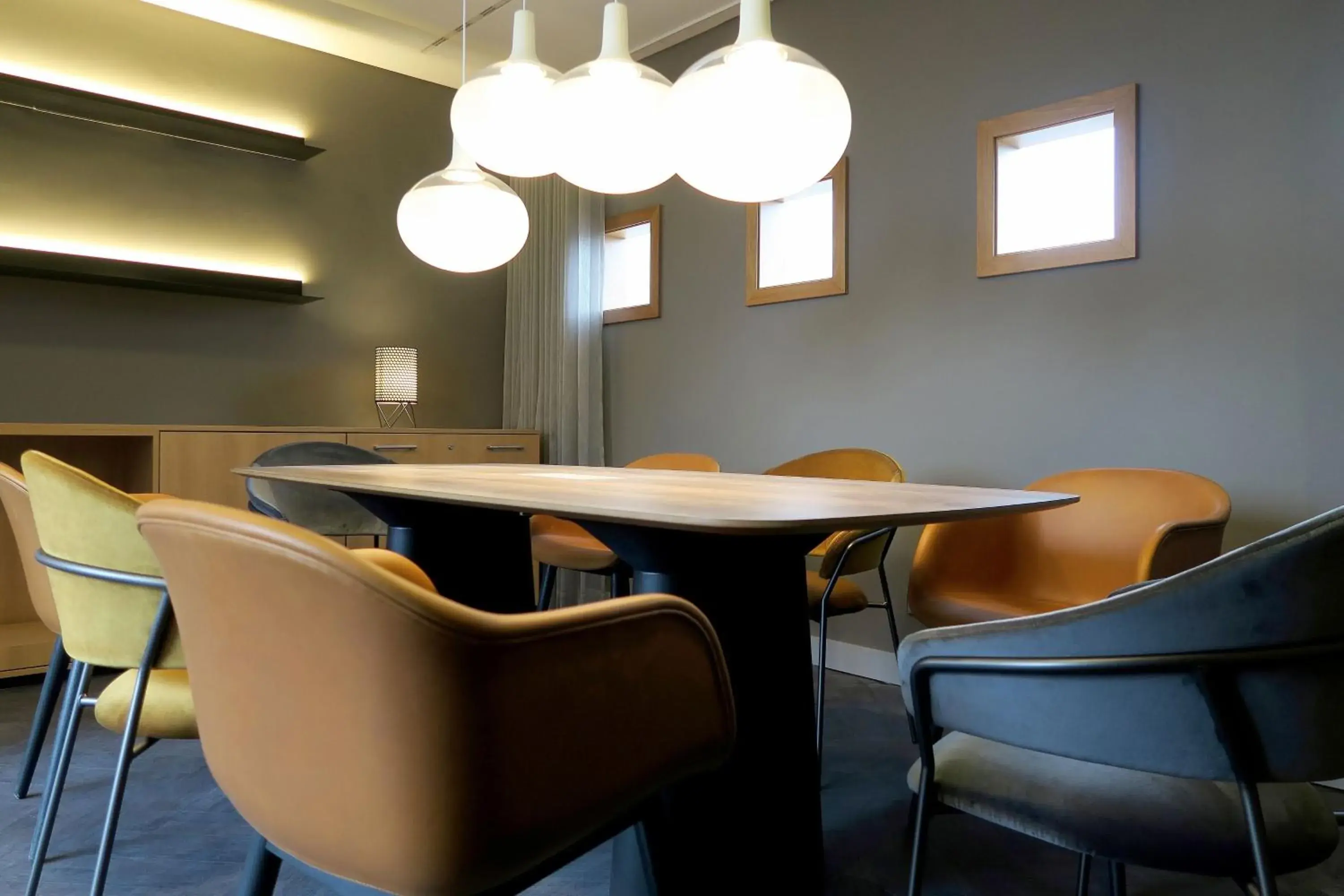 Lounge or bar, Seating Area in Frankfurt Airport Marriott Hotel