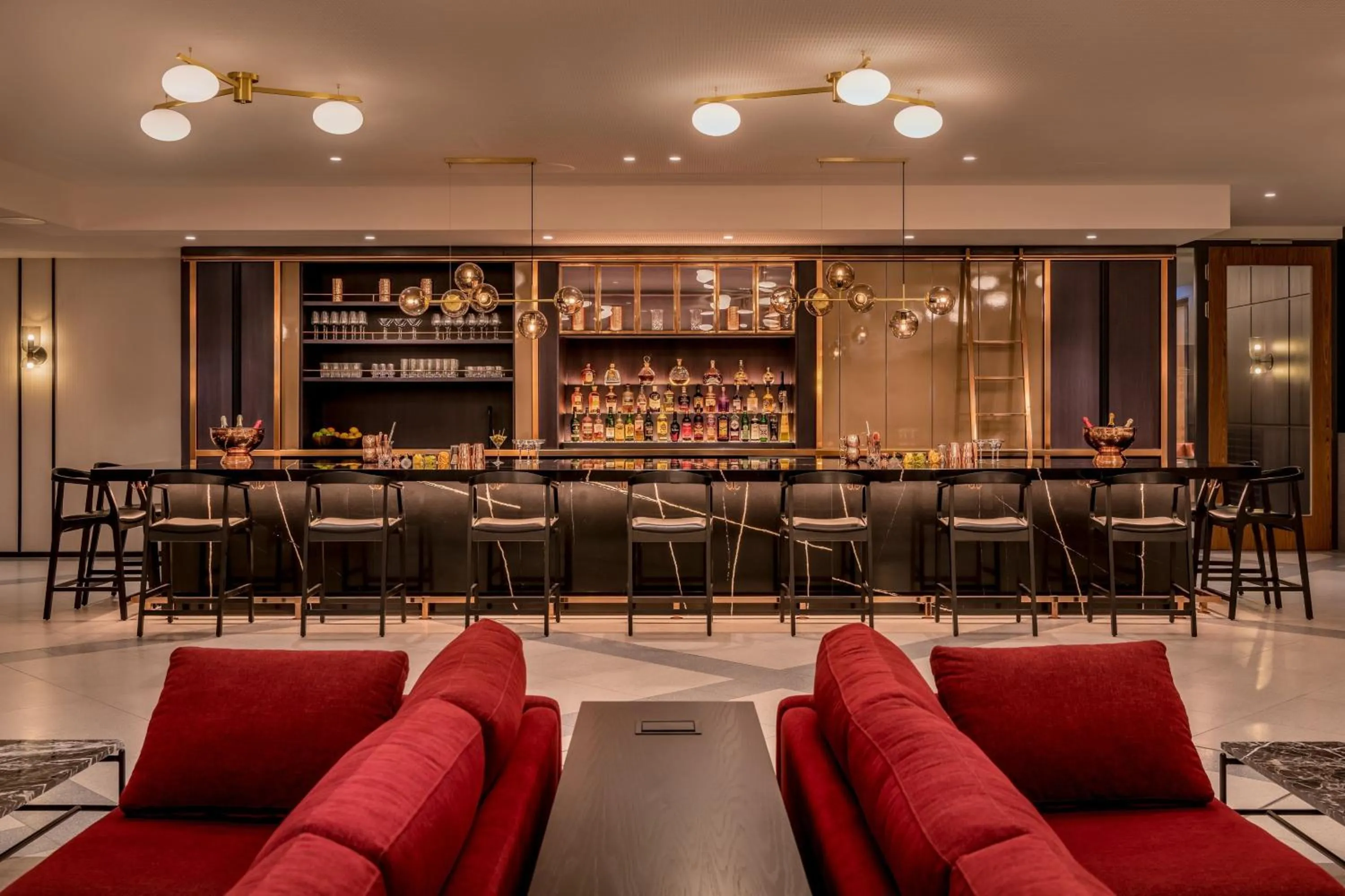 Lounge or bar in Frankfurt Airport Marriott Hotel