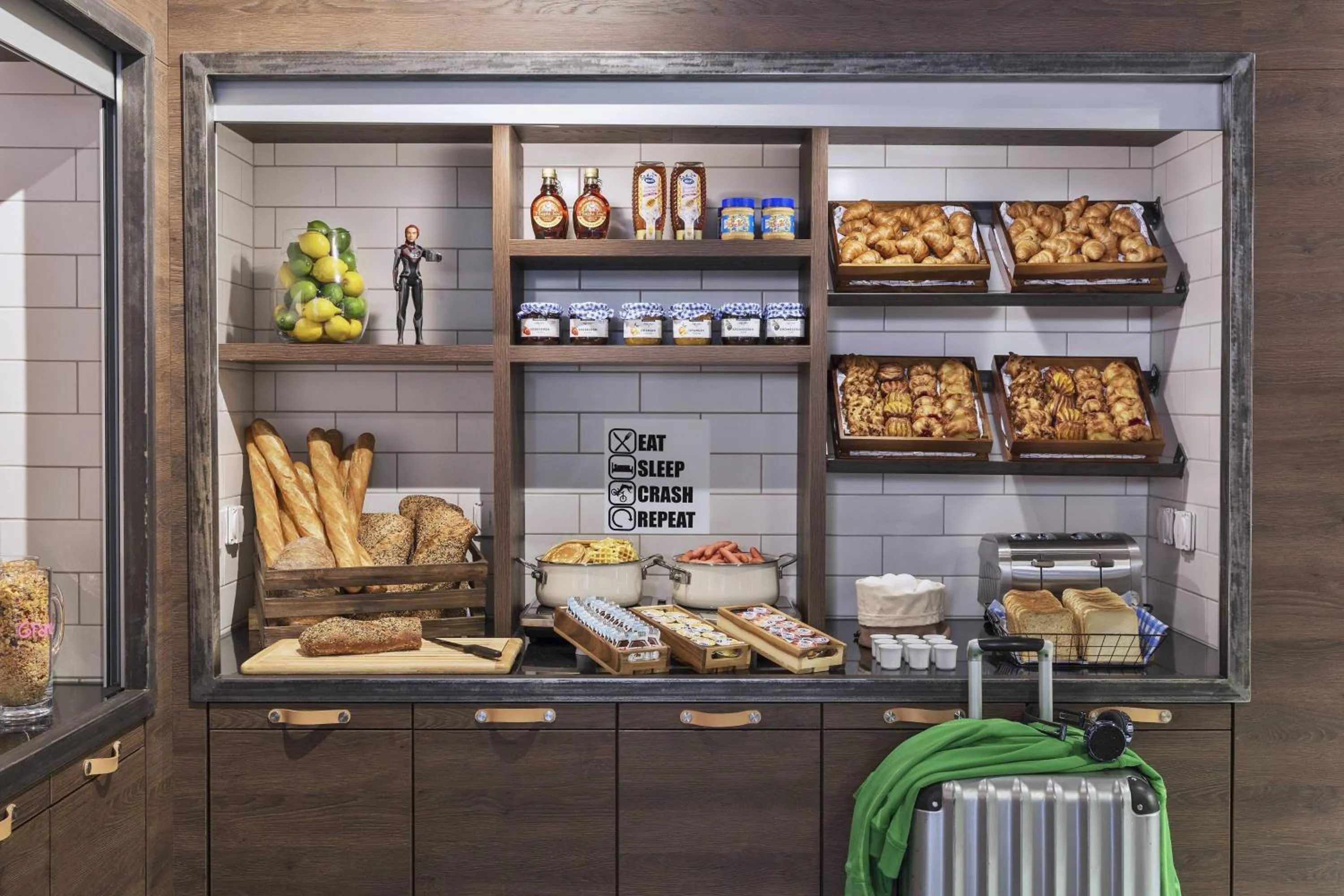 Breakfast in Moxy Lausanne City