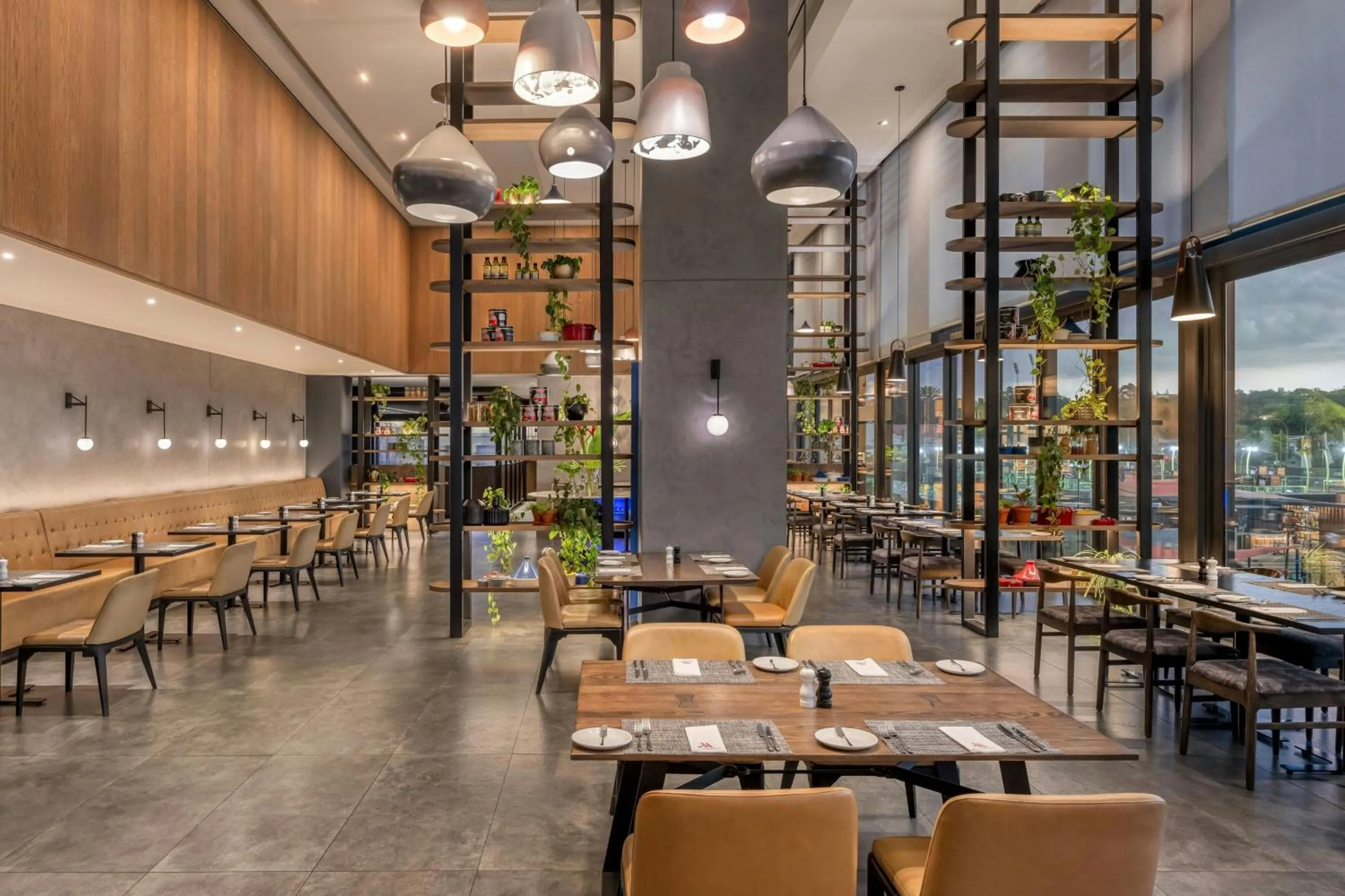 Restaurant/places to eat in Johannesburg Marriott Hotel Melrose Arch