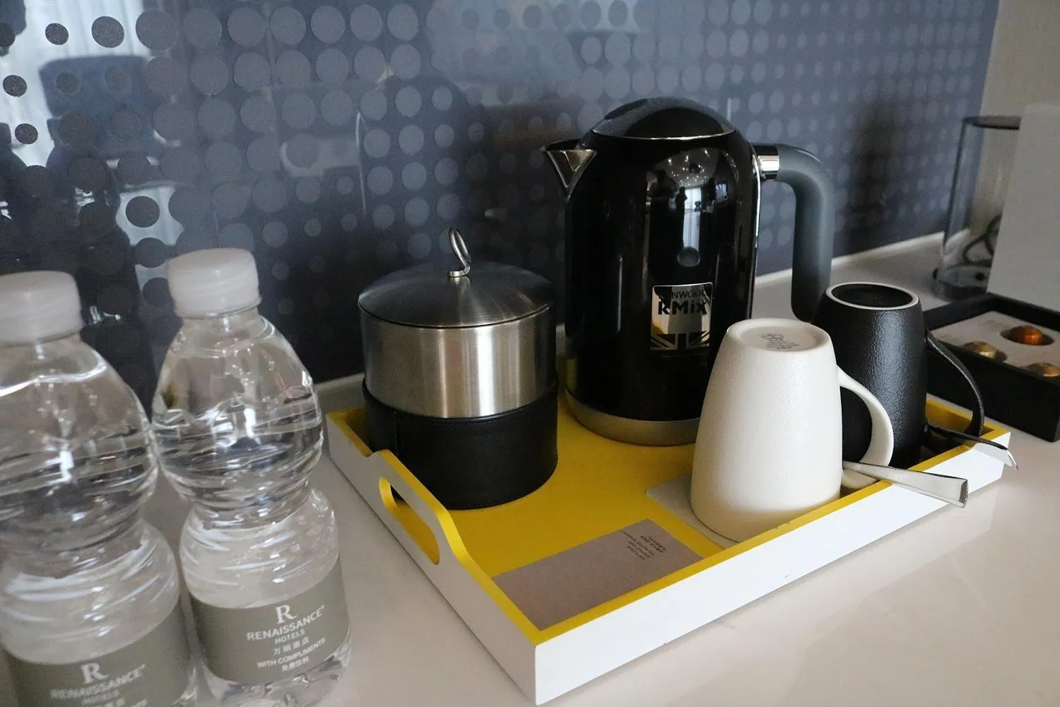 Coffee/tea facilities in Renaissance Nanning Hotel
