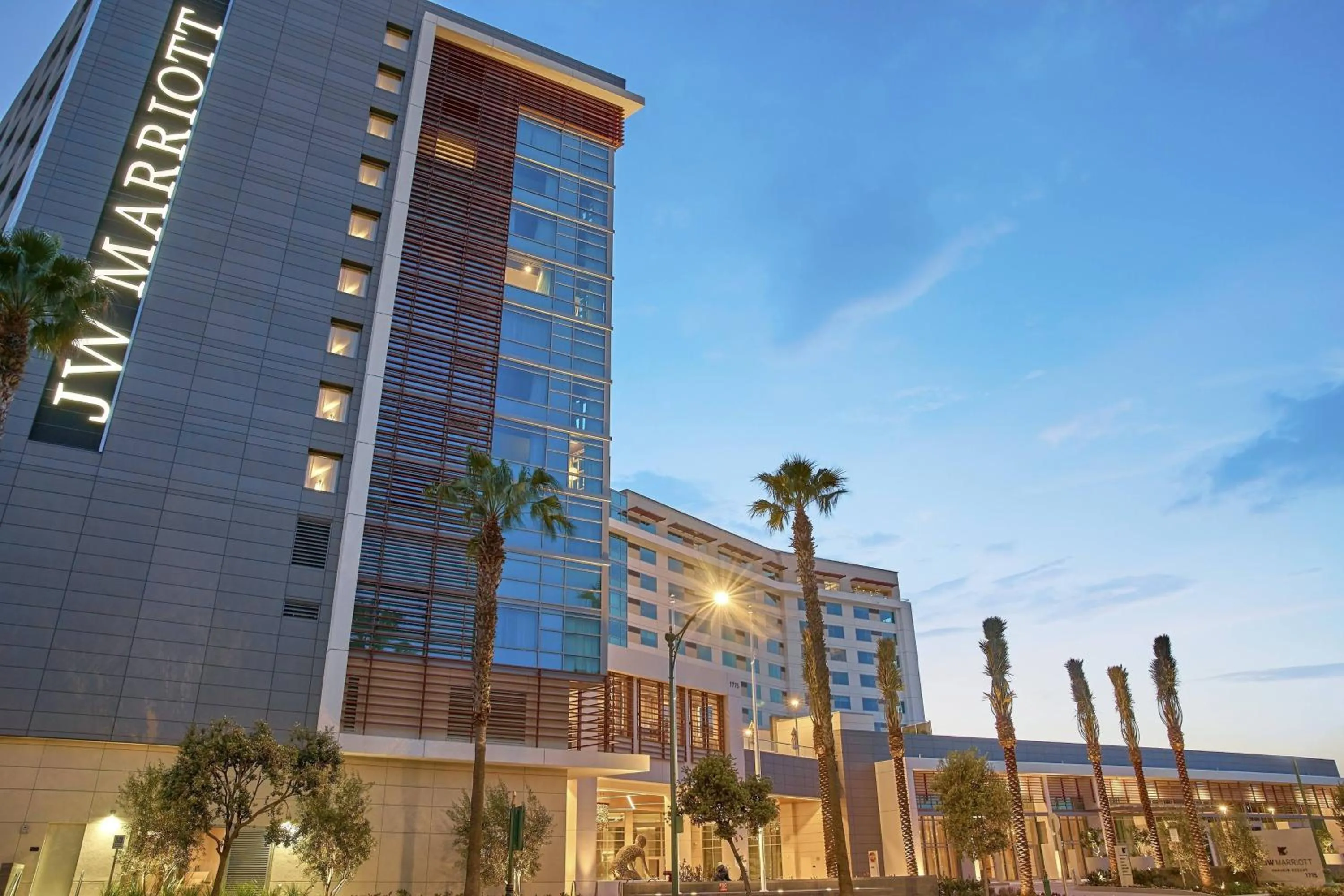 Property building in JW Marriott, Anaheim Resort