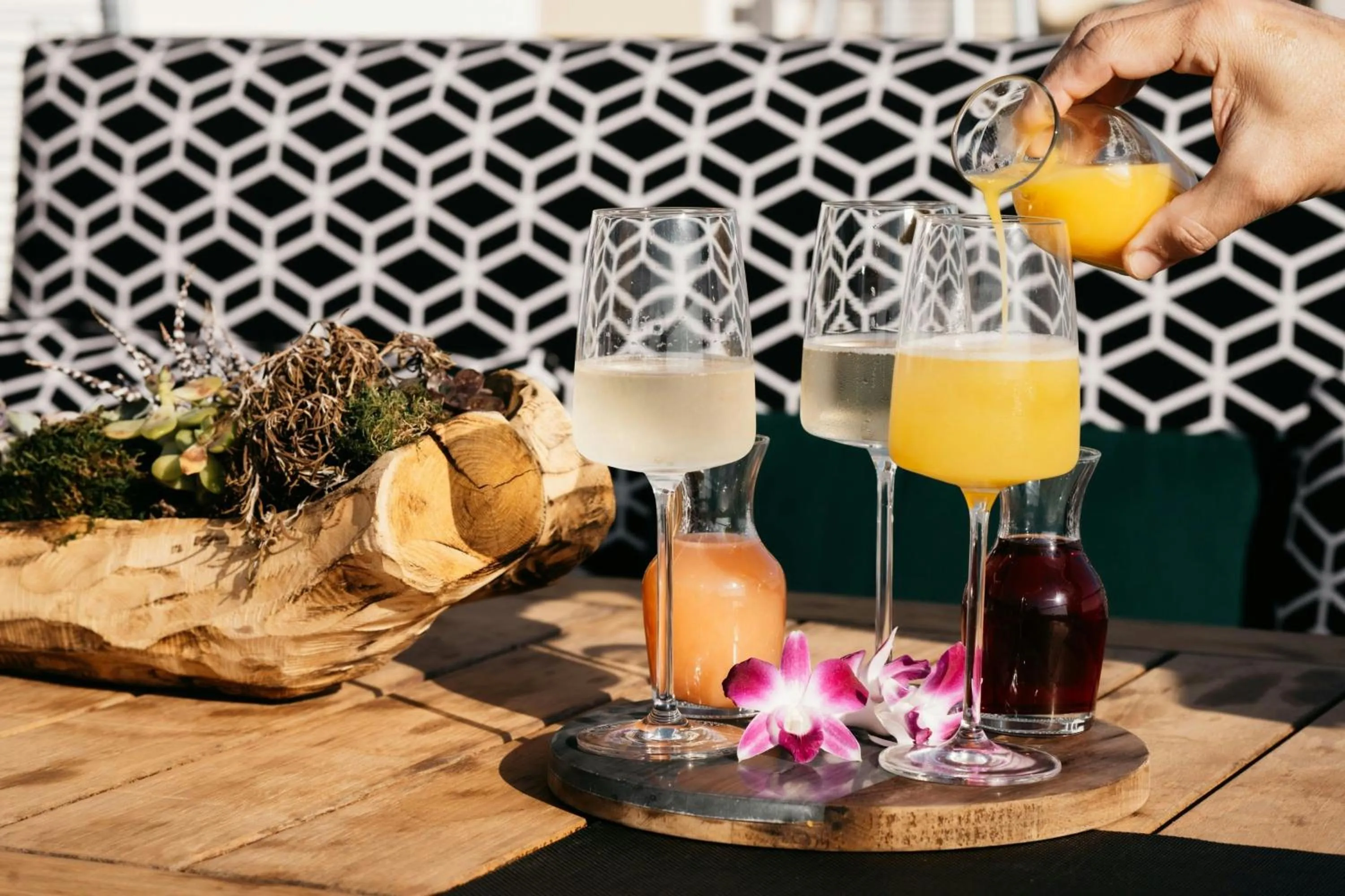 Restaurant/places to eat in JW Marriott, Anaheim Resort