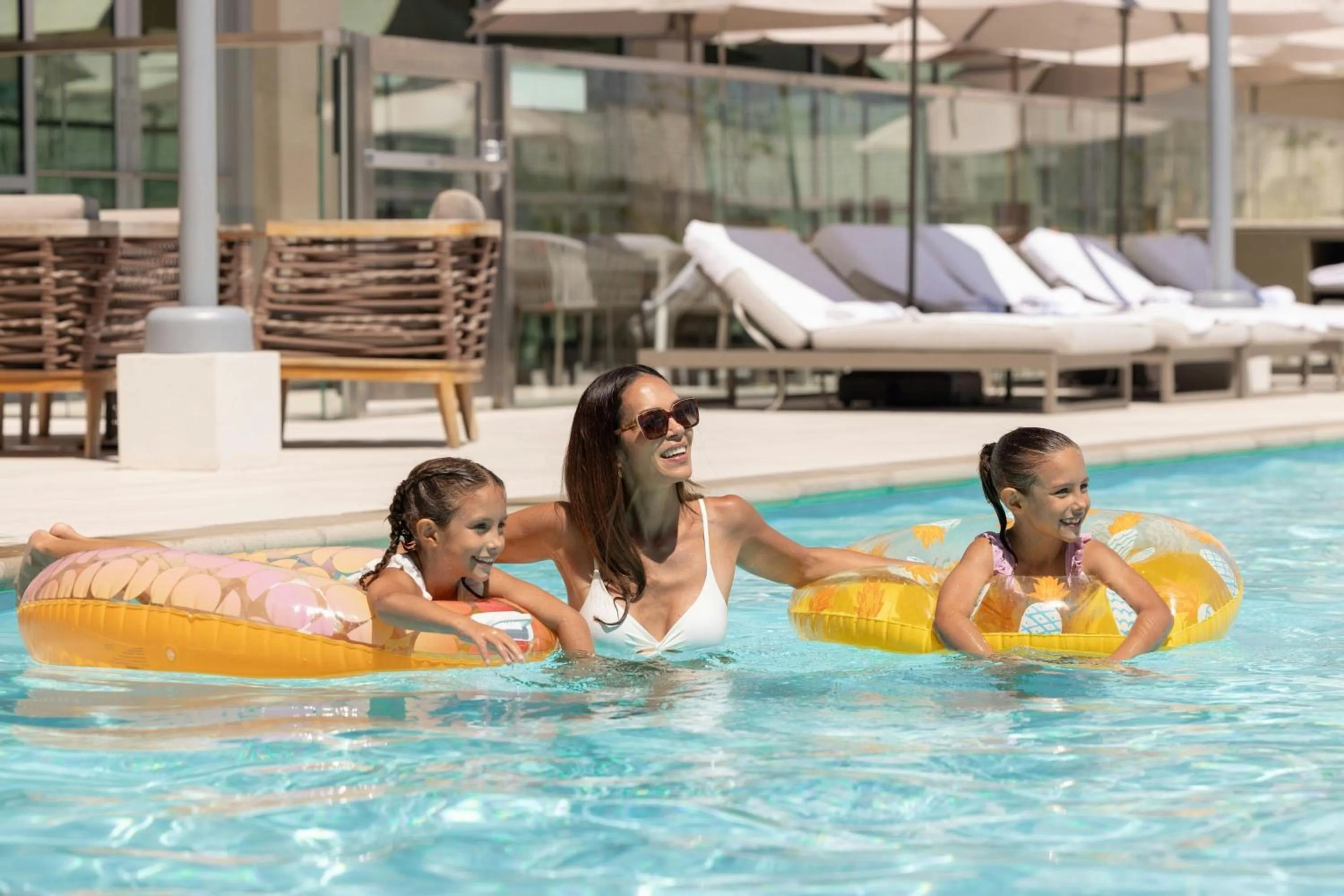 Swimming pool in JW Marriott, Anaheim Resort