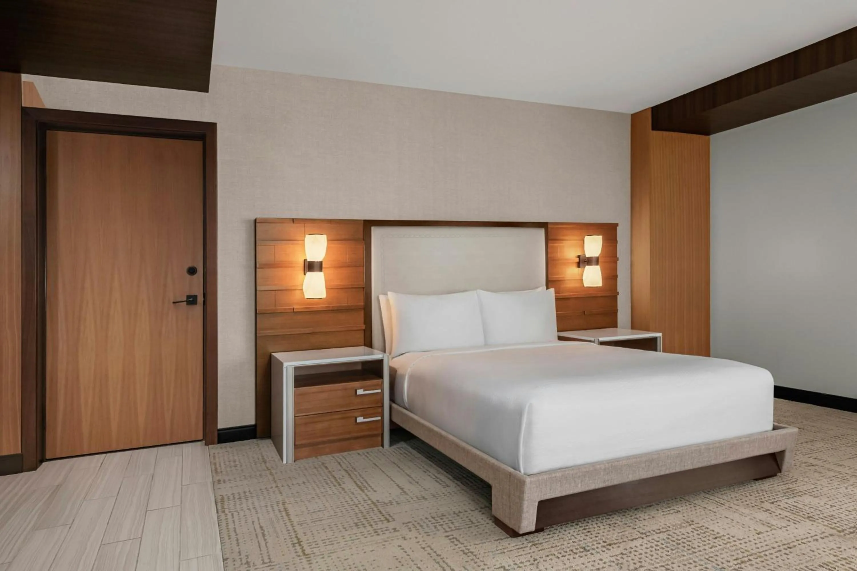 Photo of the whole room, Bed in JW Marriott, Anaheim Resort