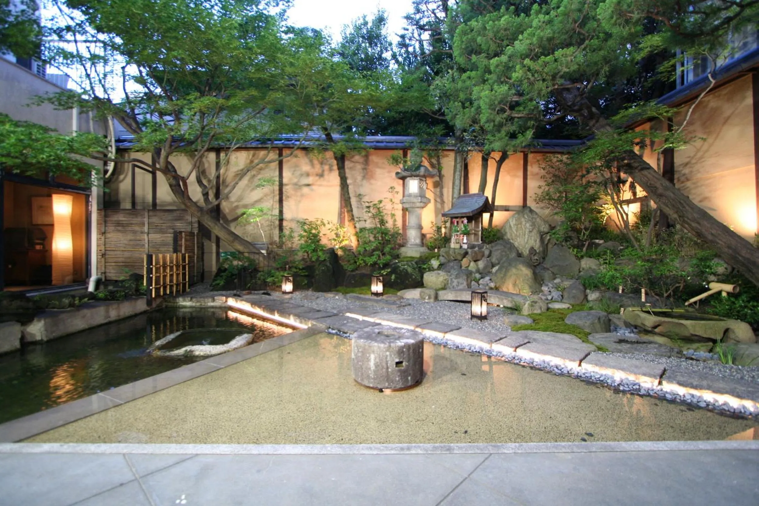 Garden in Nishiyama Ryokan - Established in 1953