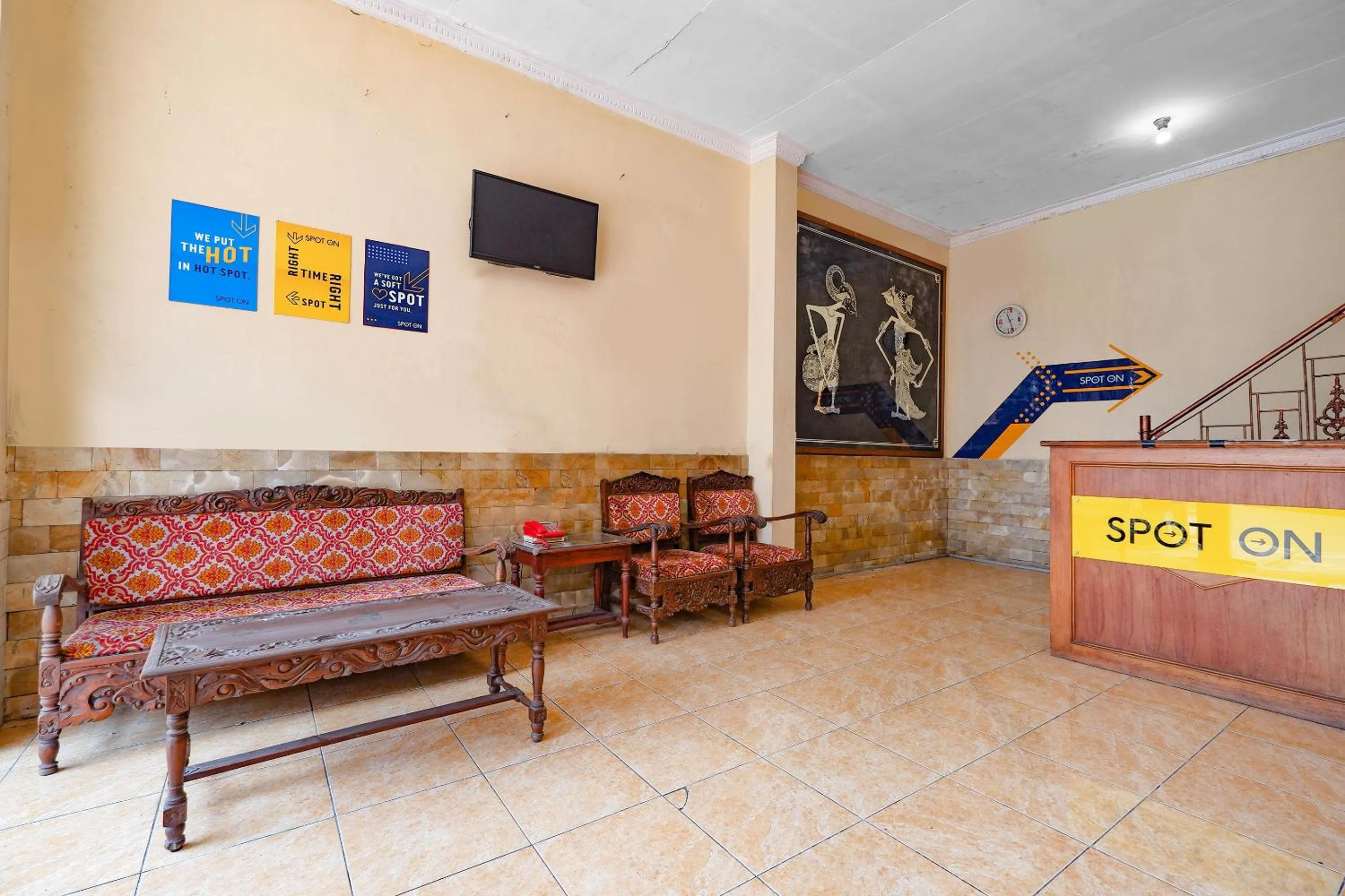 Seating area, Lobby/Reception in SPOT ON 2011 Hotel Mekar Sari