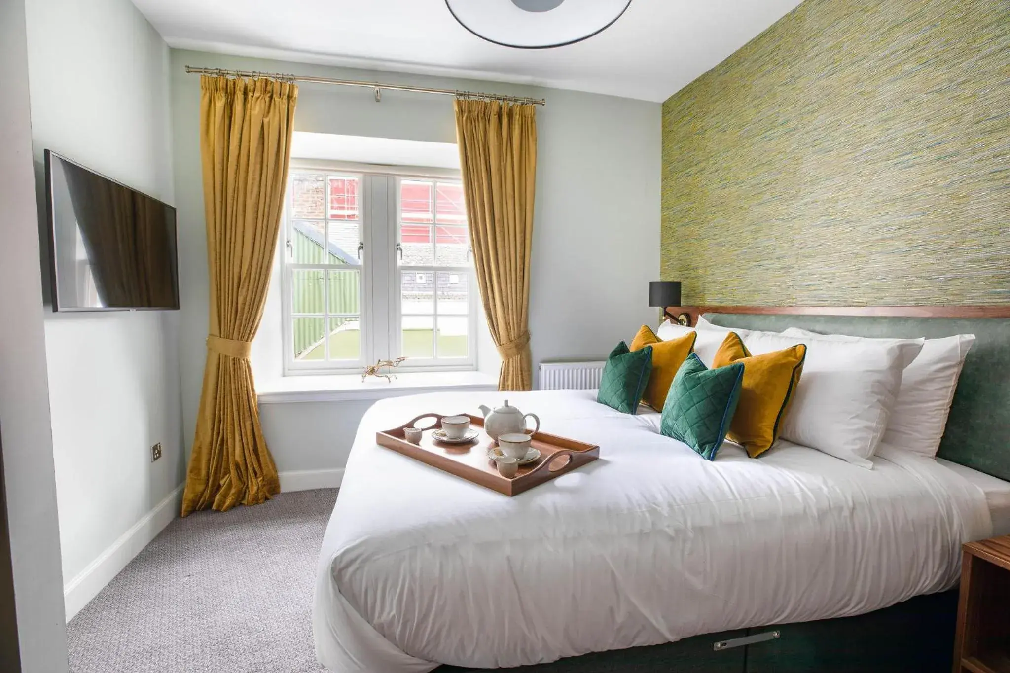 Bedroom, Bed in Blackfriars Bedroom, Bed in Blackfriars