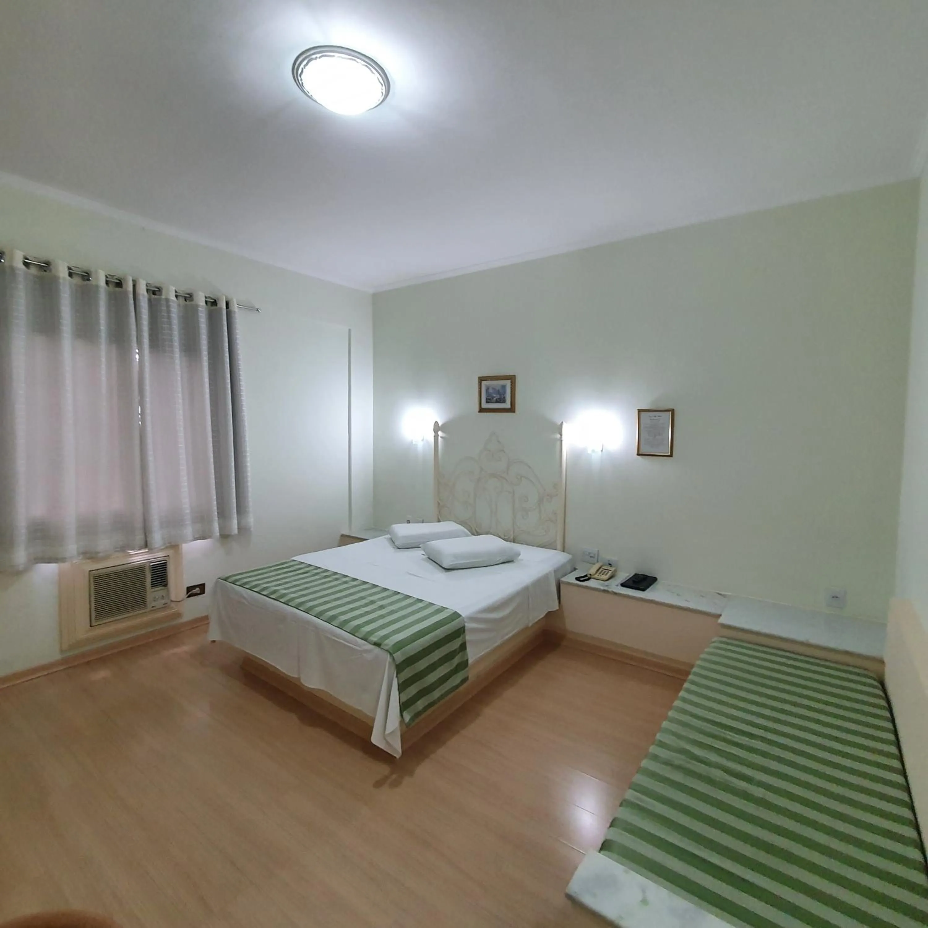 Bedroom, Bed in Grand Ville Hotel