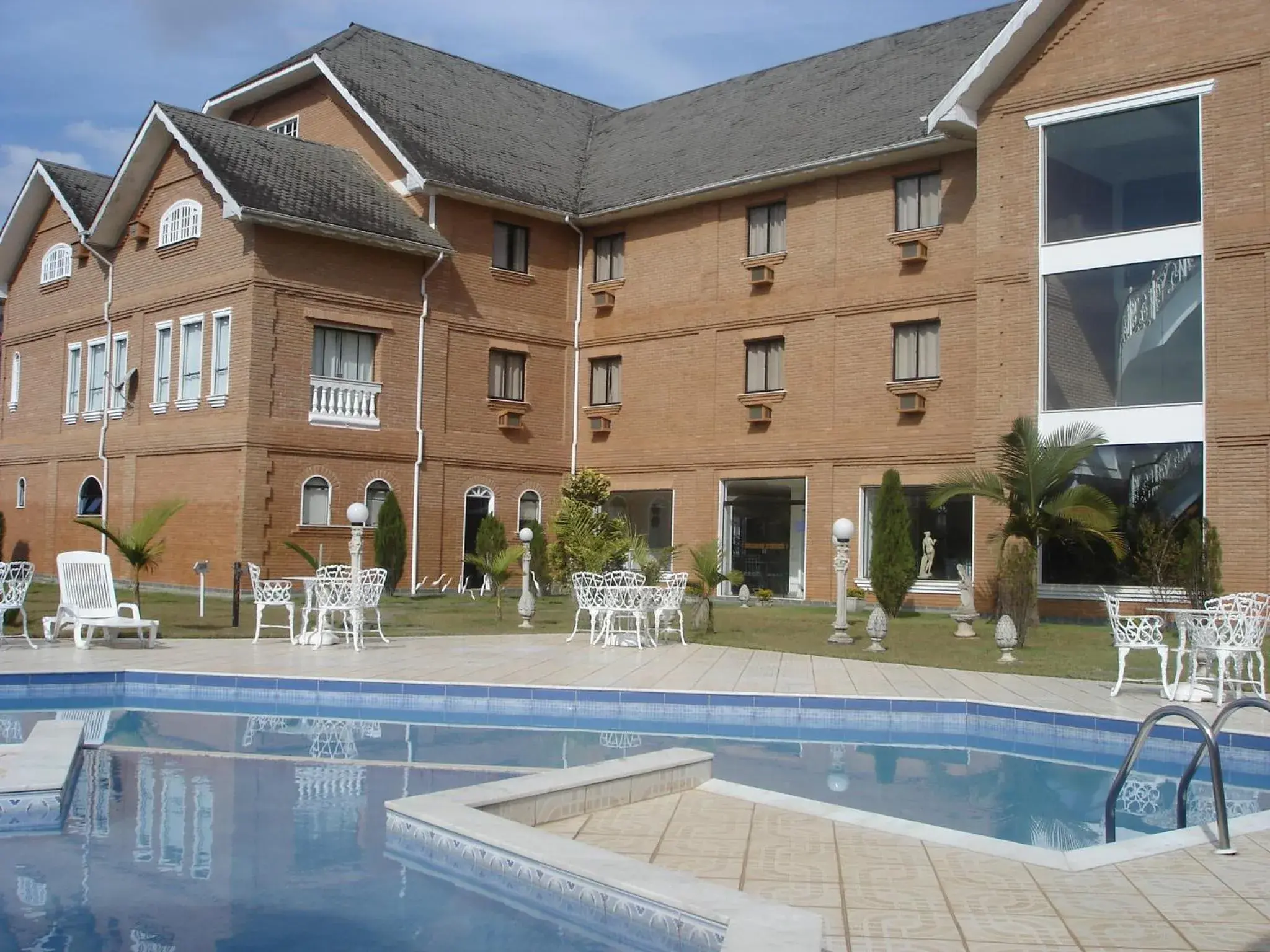 Property building in Grand Ville Hotel Property building in Grand Ville Hotel