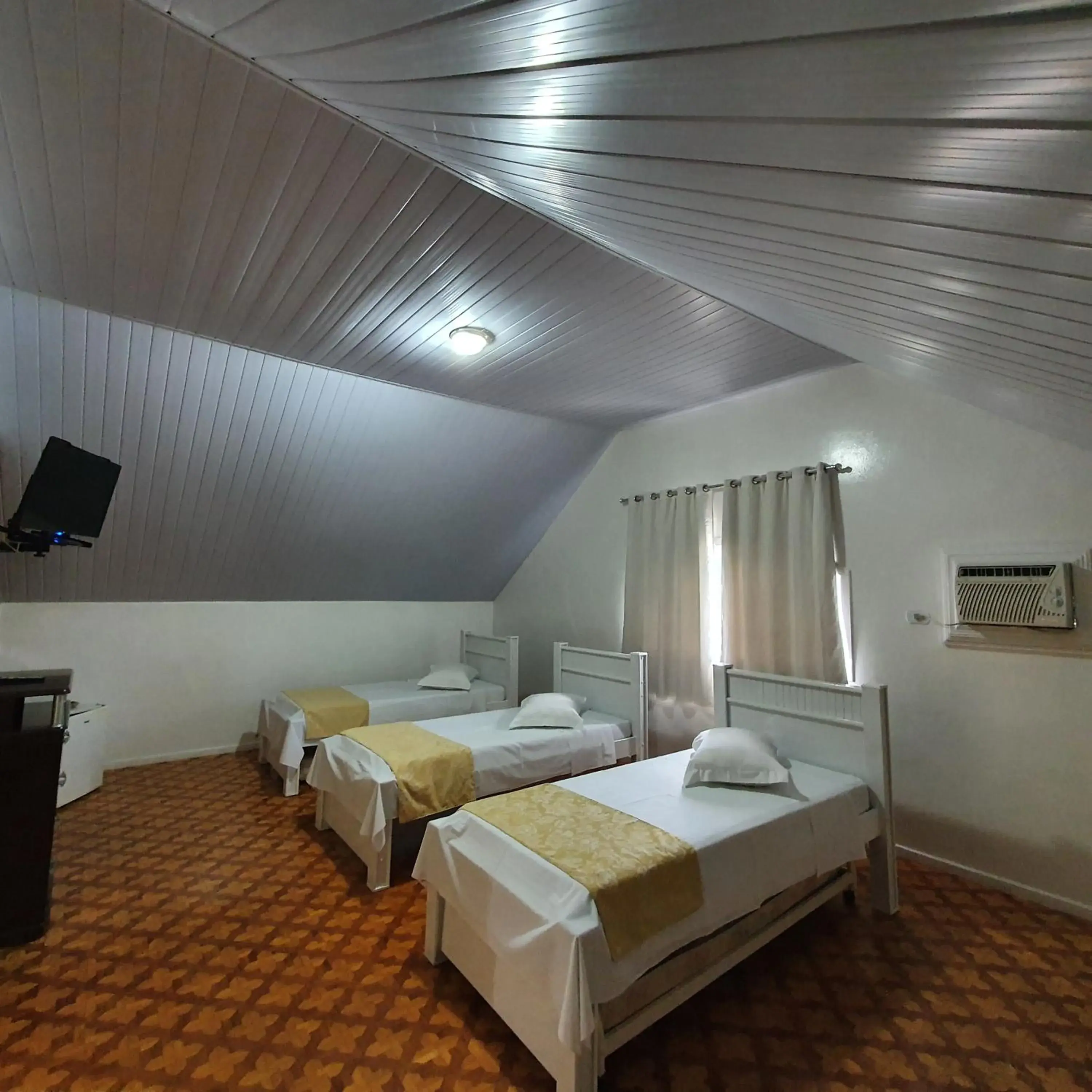 Bed in Grand Ville Hotel Bed in Grand Ville Hotel