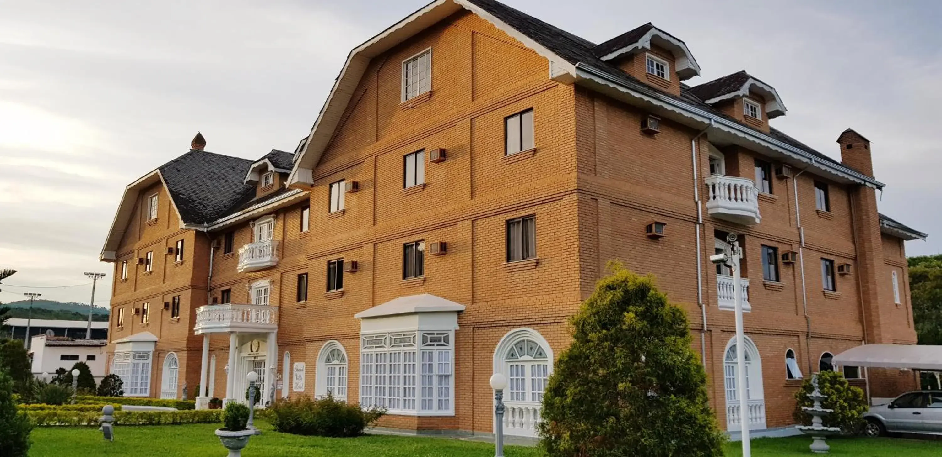 Grand Ville Hotel Grand Ville Hotel