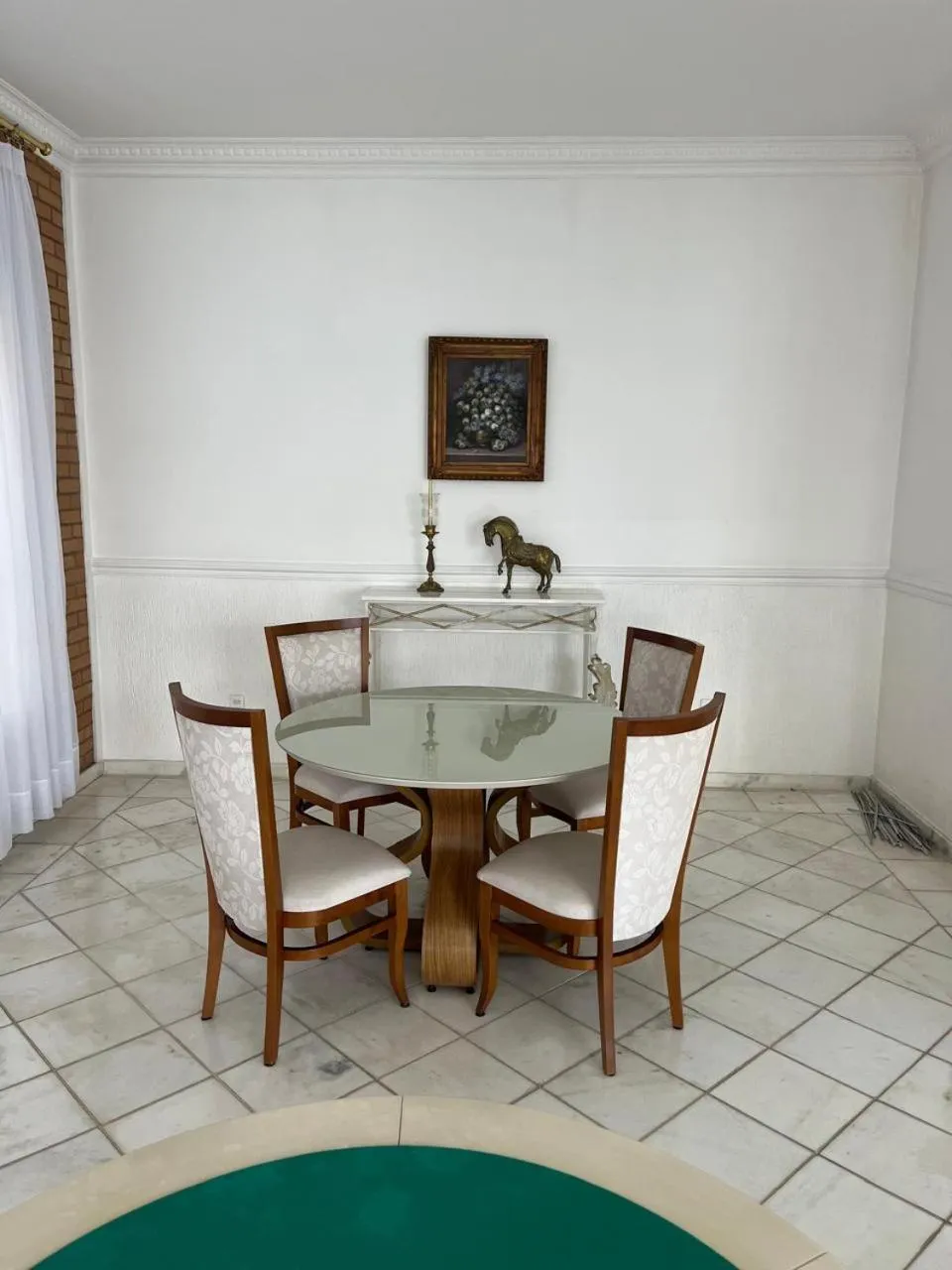 Living room in Grand Ville Hotel