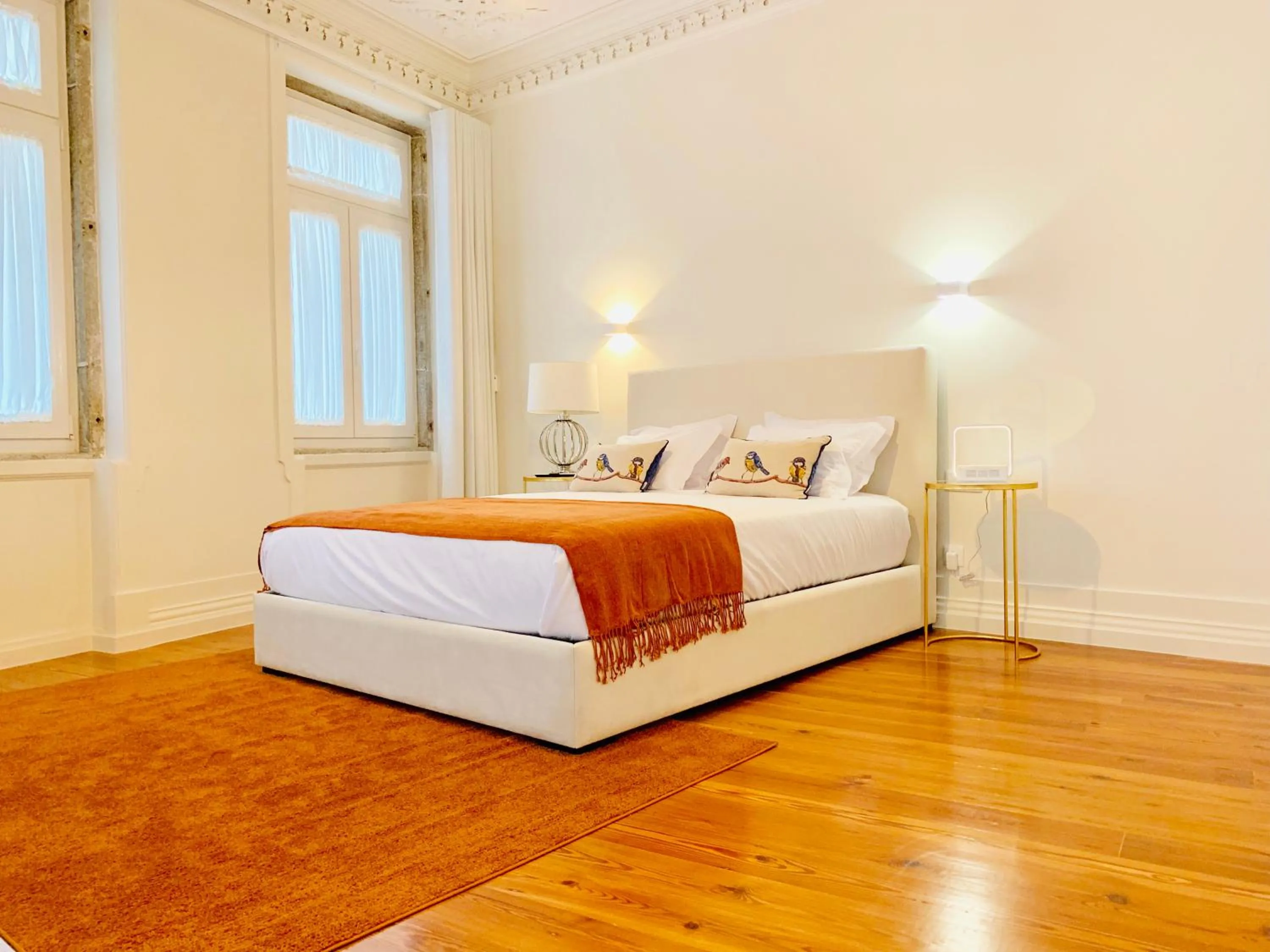 Deluxe Apartment in The Arch - Charming Apartments in the Historic Center