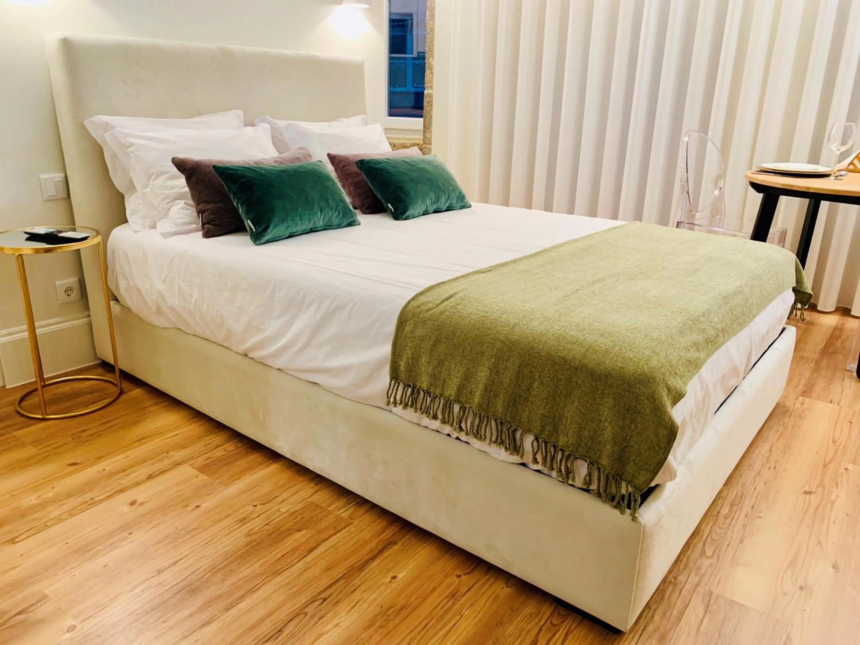 Studio Apartment in The Arch - Charming Apartments in the Historic Center
