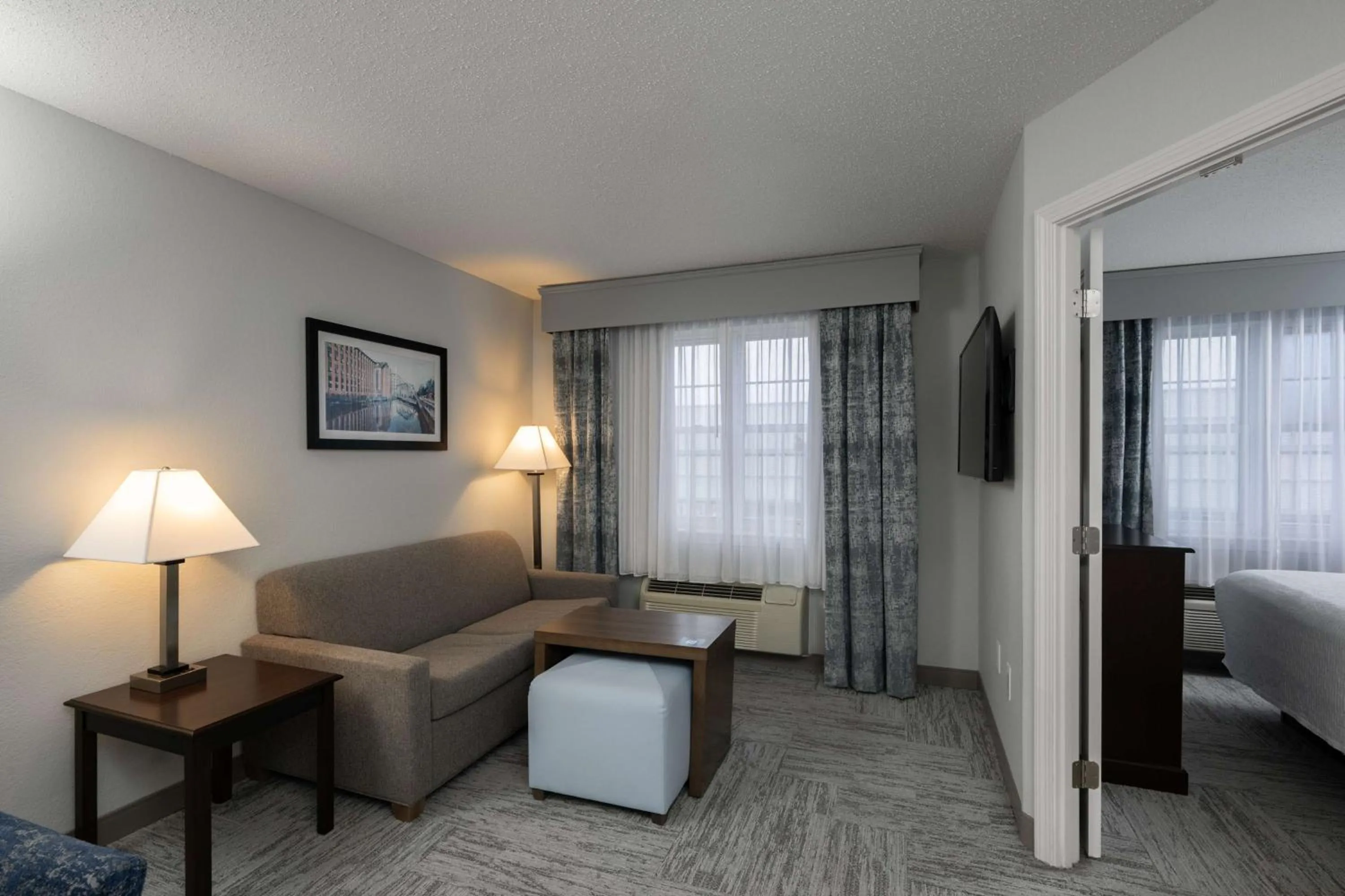Living room, Bed in Homewood Suites by Hilton Boston/Andover