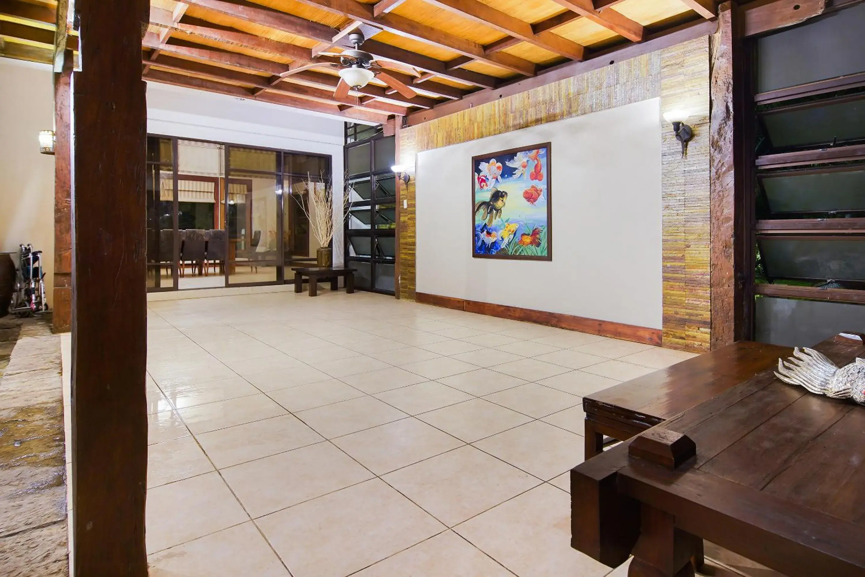 Deluxe Double Room in Sheridan Boutique Resort Iloilo Deluxe Double Room in Sheridan Boutique Resort Iloilo