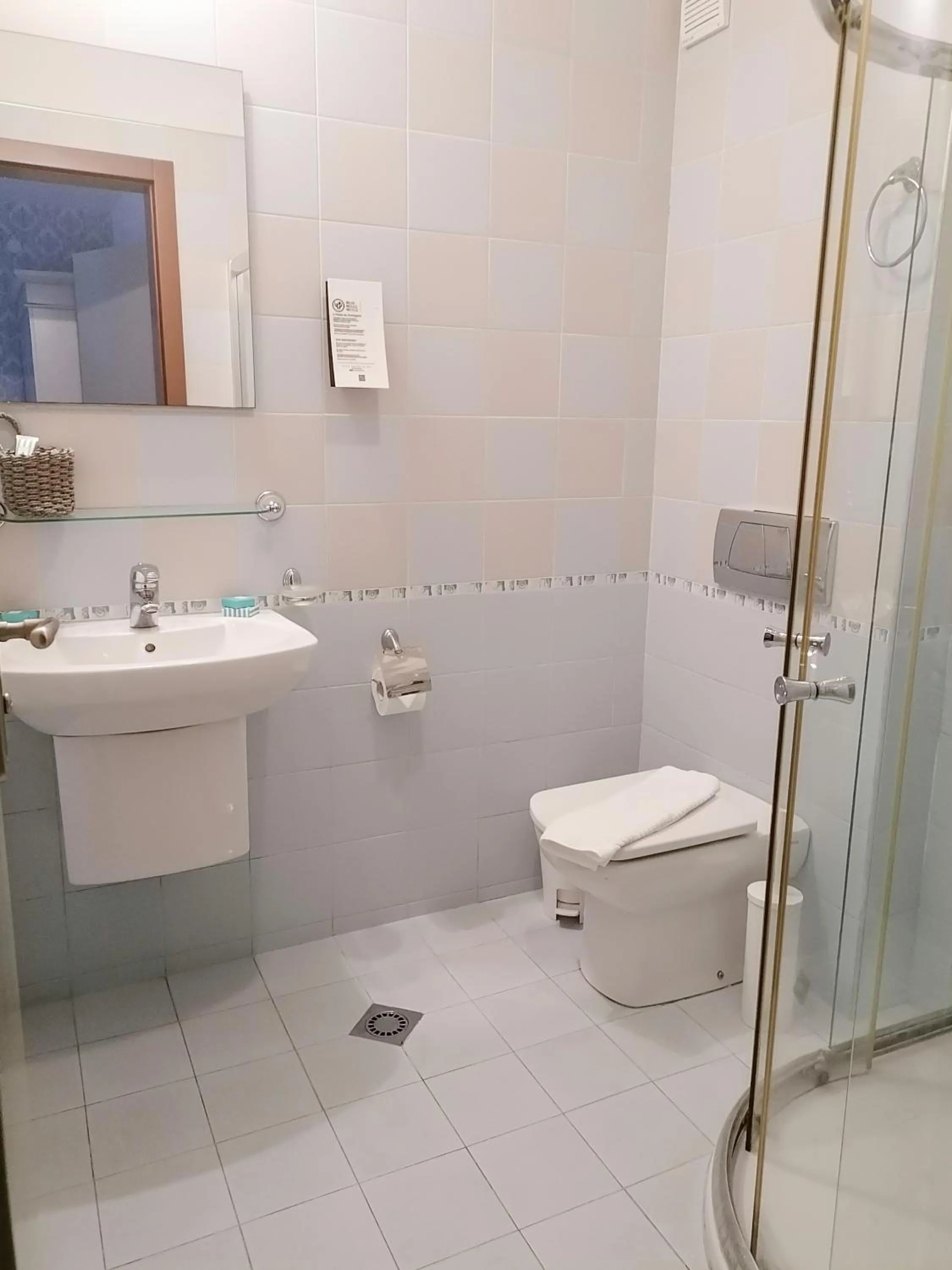 Bathroom in Oasis Resort Lozenets
