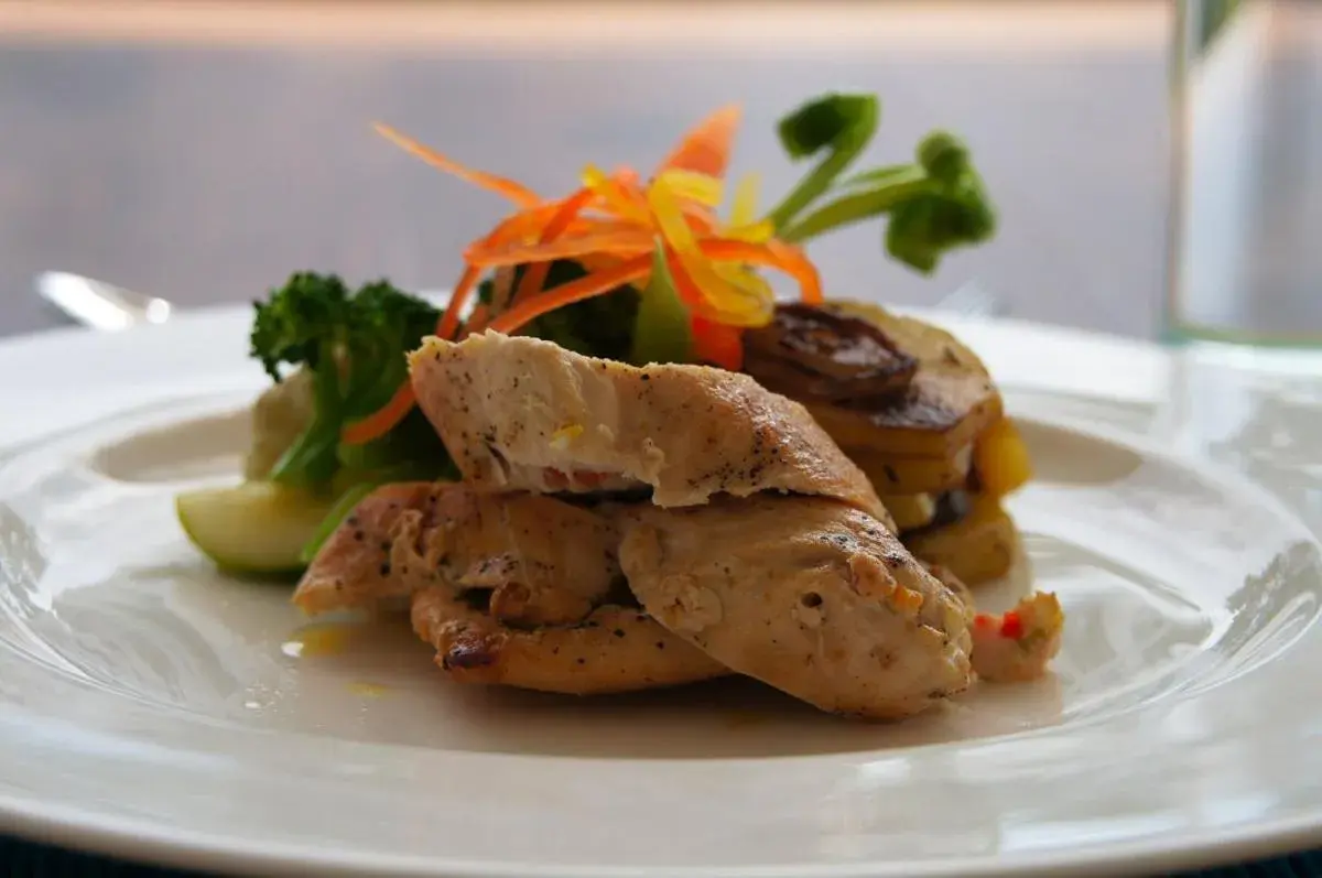 Food in Niyagama House Food in Niyagama House