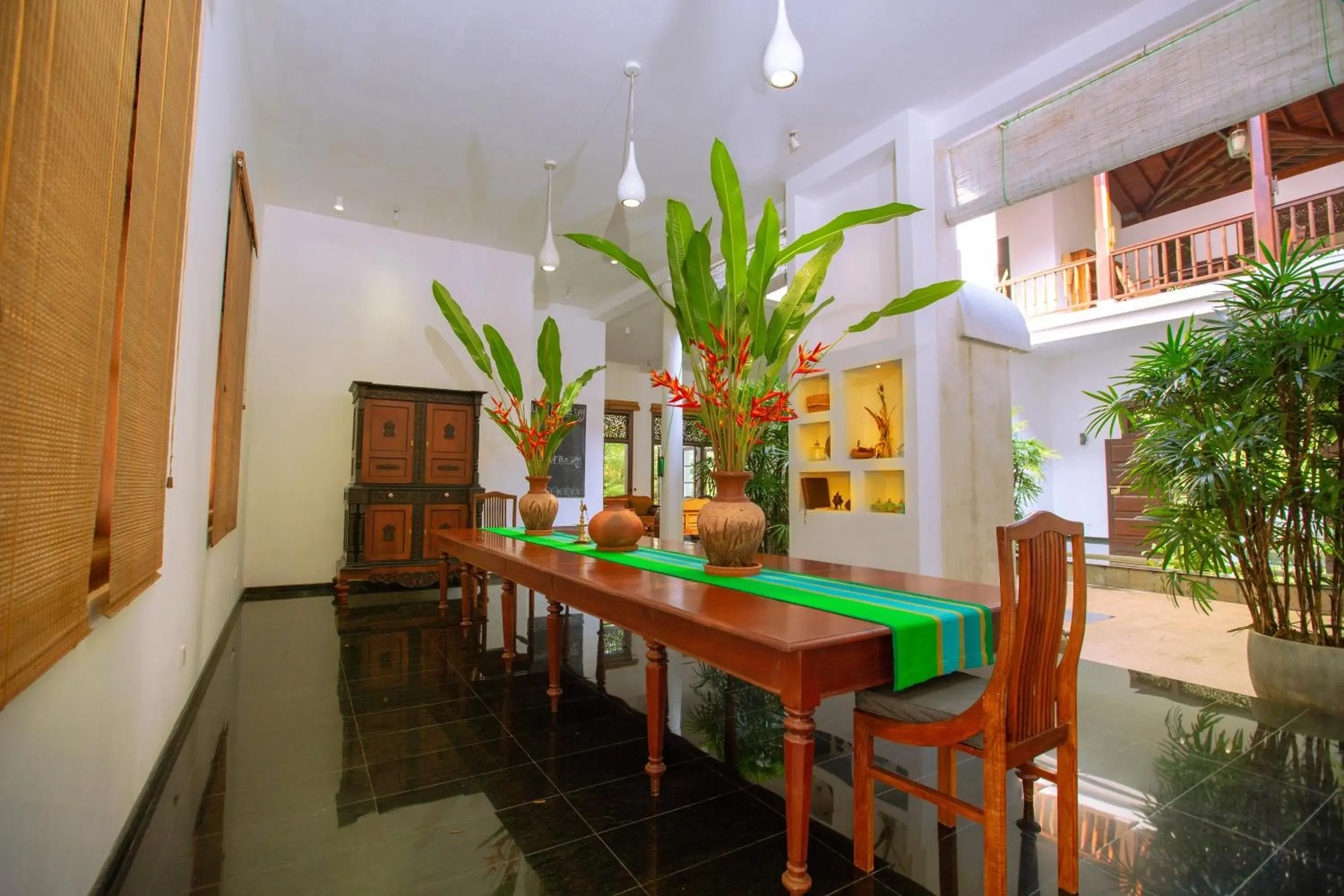 Property building in Niyagama House Property building in Niyagama House