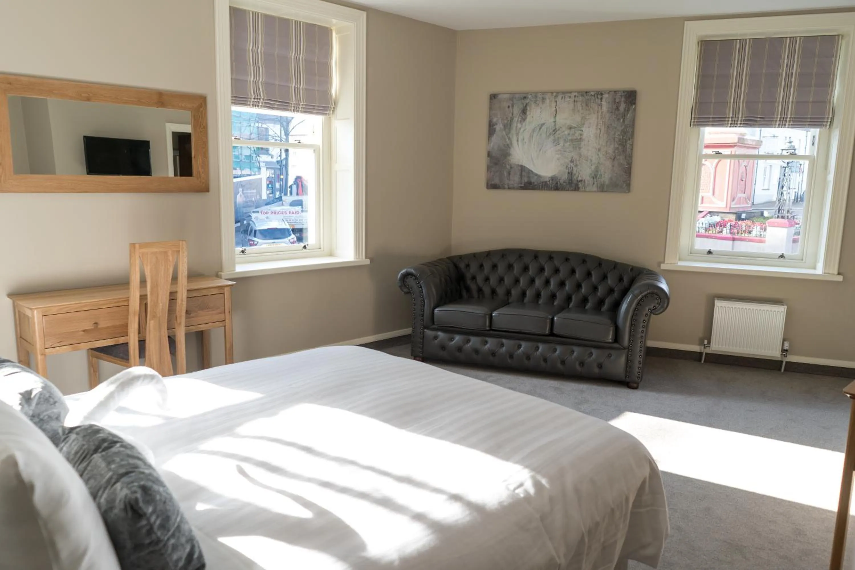 Bed in Tredegar Arms Hotel